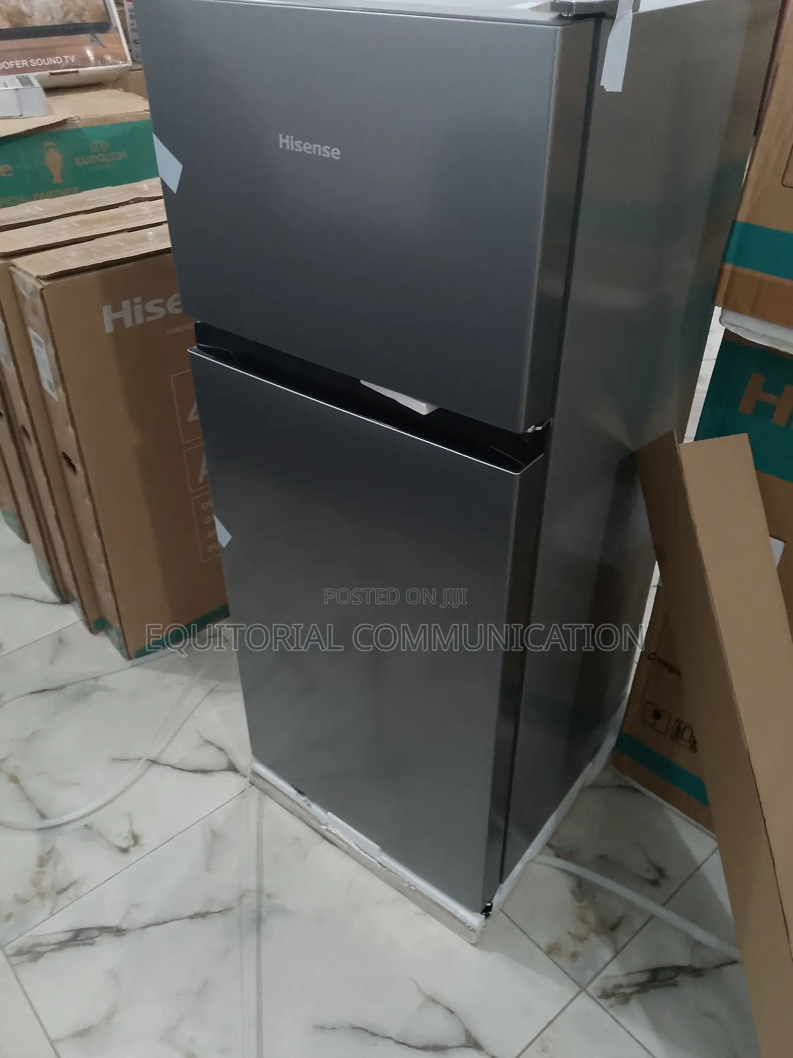 New Quality Hisense Double Door 124litres Refrigerator.