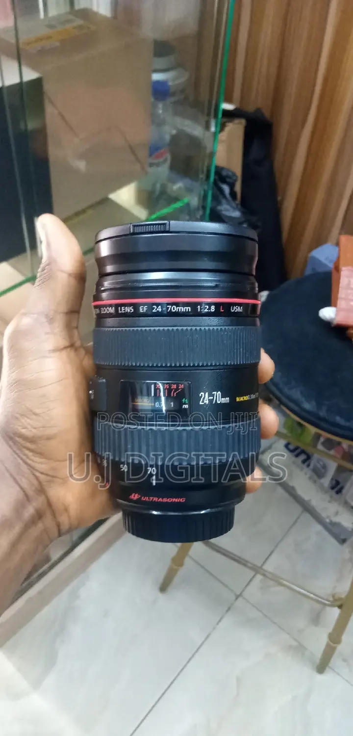 Canon 24-70 F2.8L USM Len's