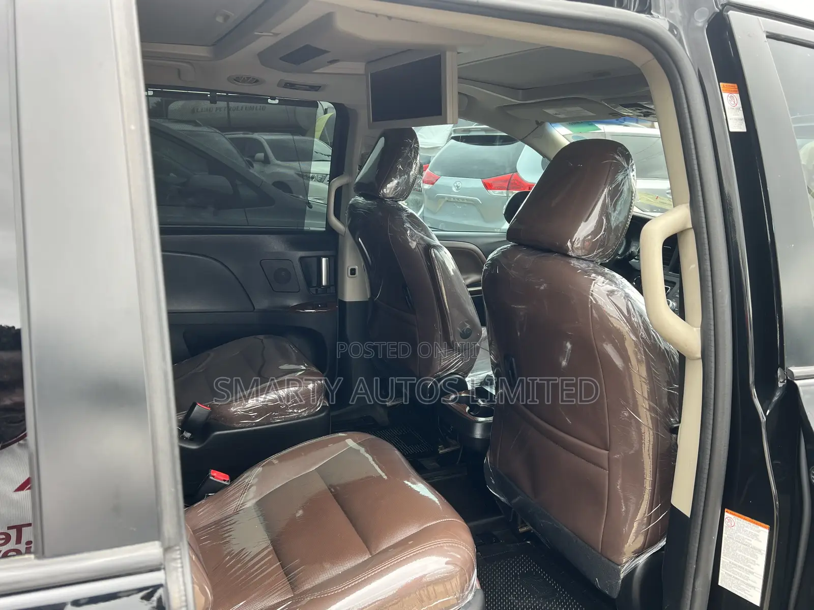 Toyota Sienna 2017 Black