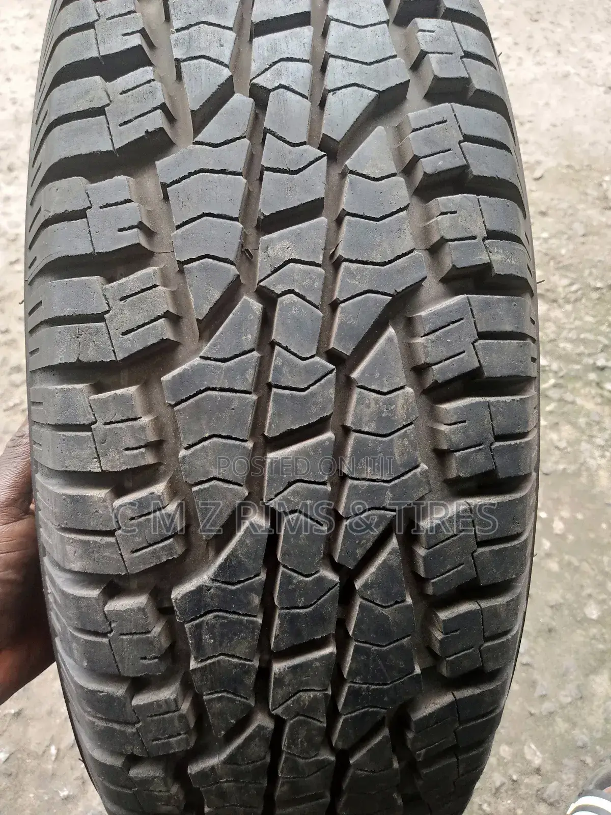 235/75r15 for Toyota Hilux