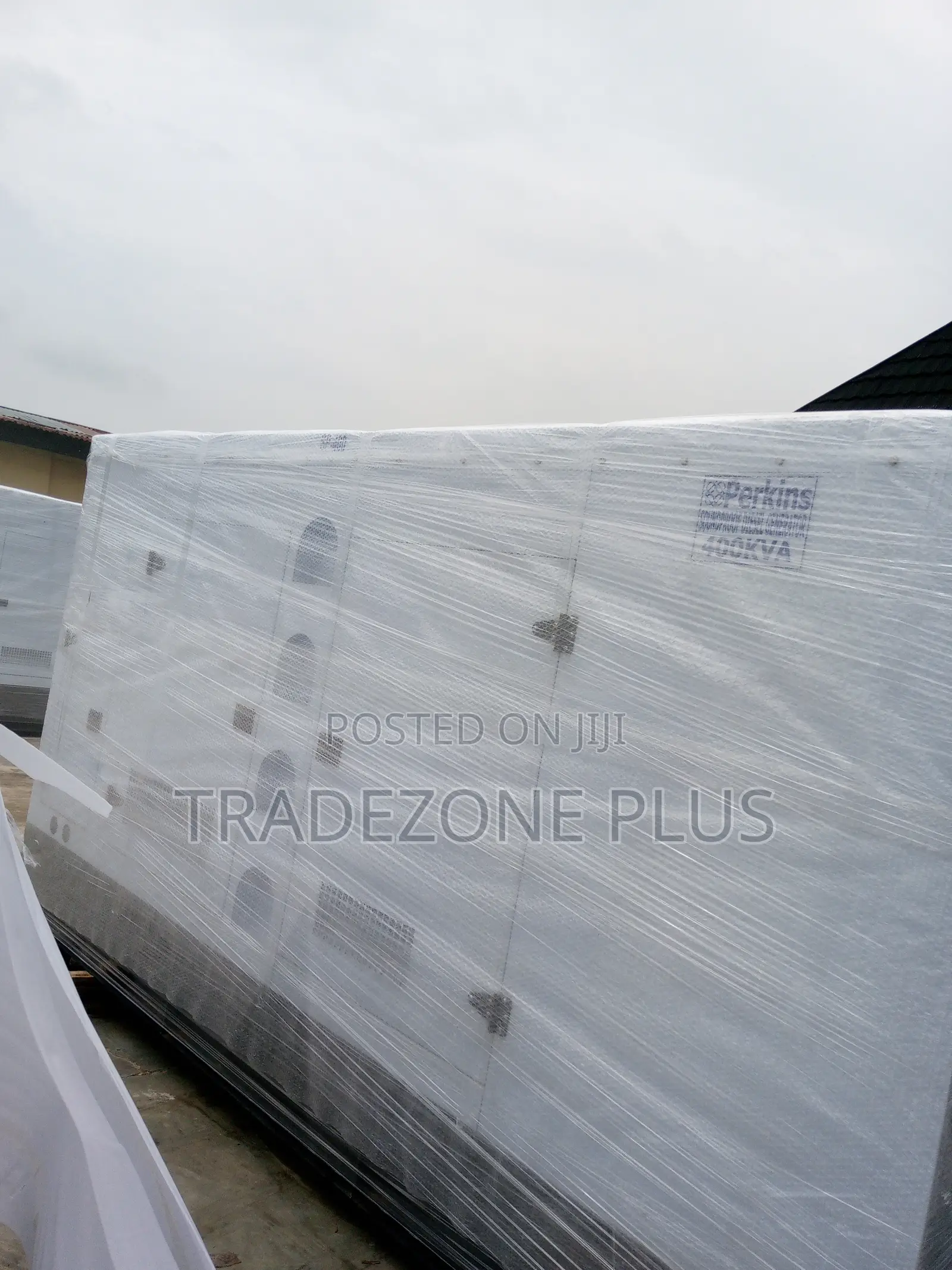 Noiseless Perkins Generator 400kva
