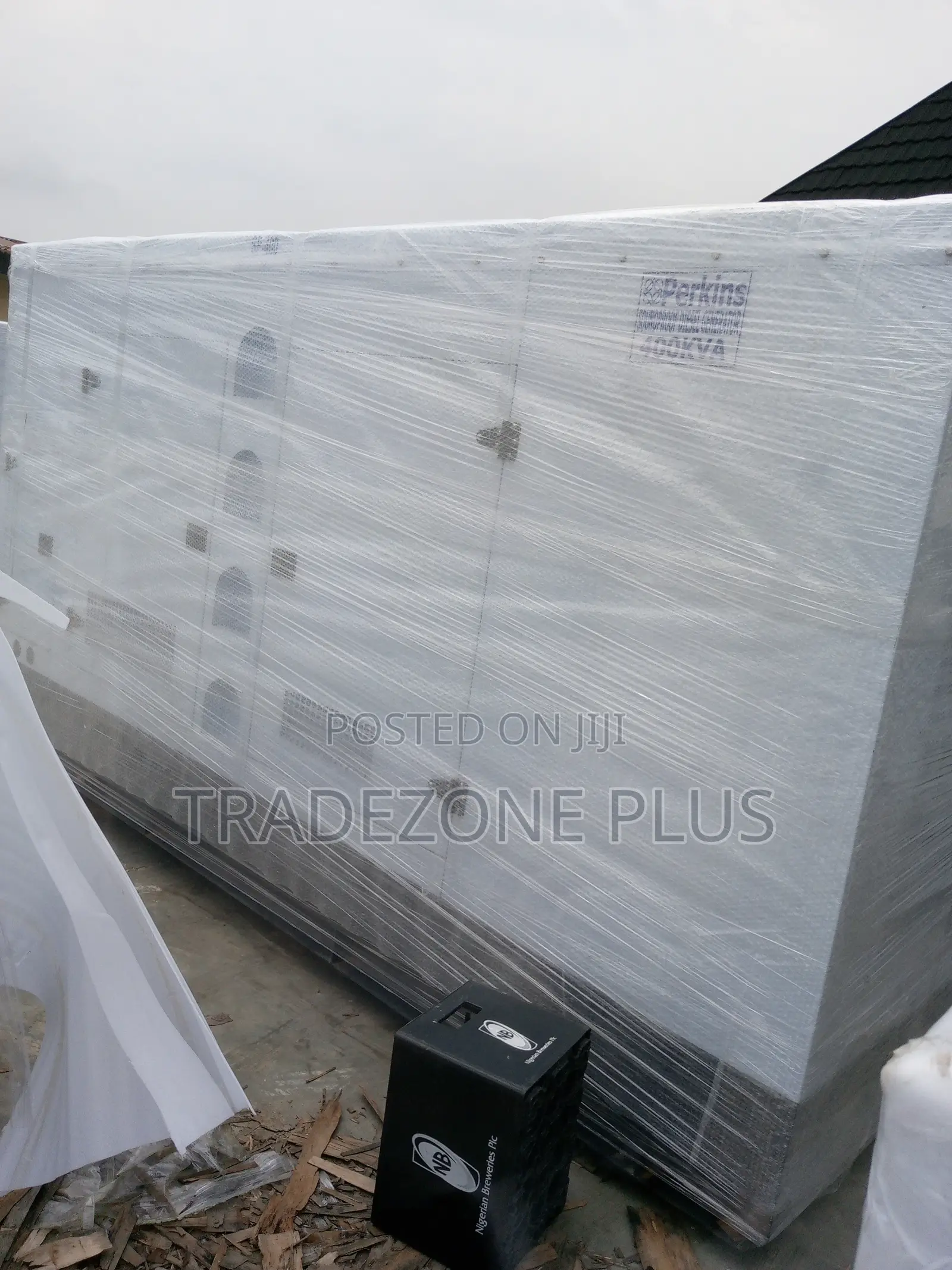 Noiless 400kva Perkins Generator