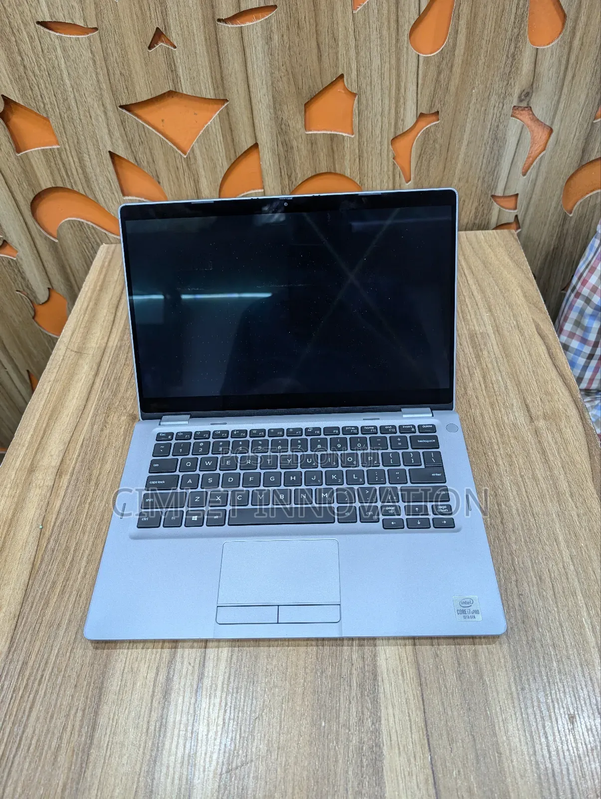 Laptop Dell Latitude 5310 16GB Intel Core I7 SSD 256GB