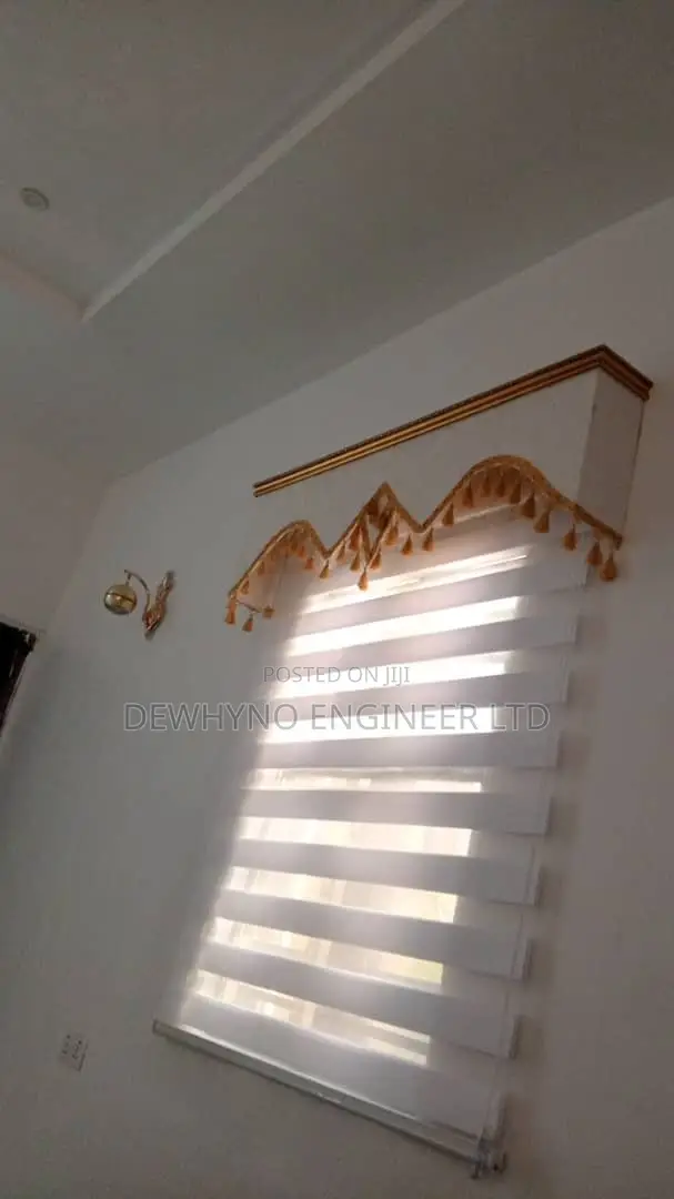 Boarded Day and Night Window Blinds