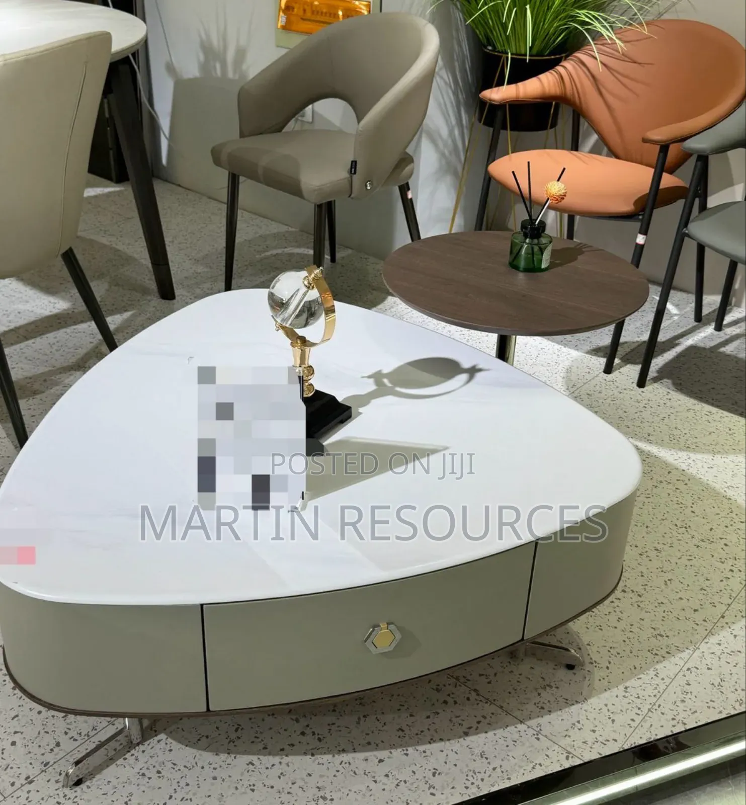 Morden Centre Table With Side Stool