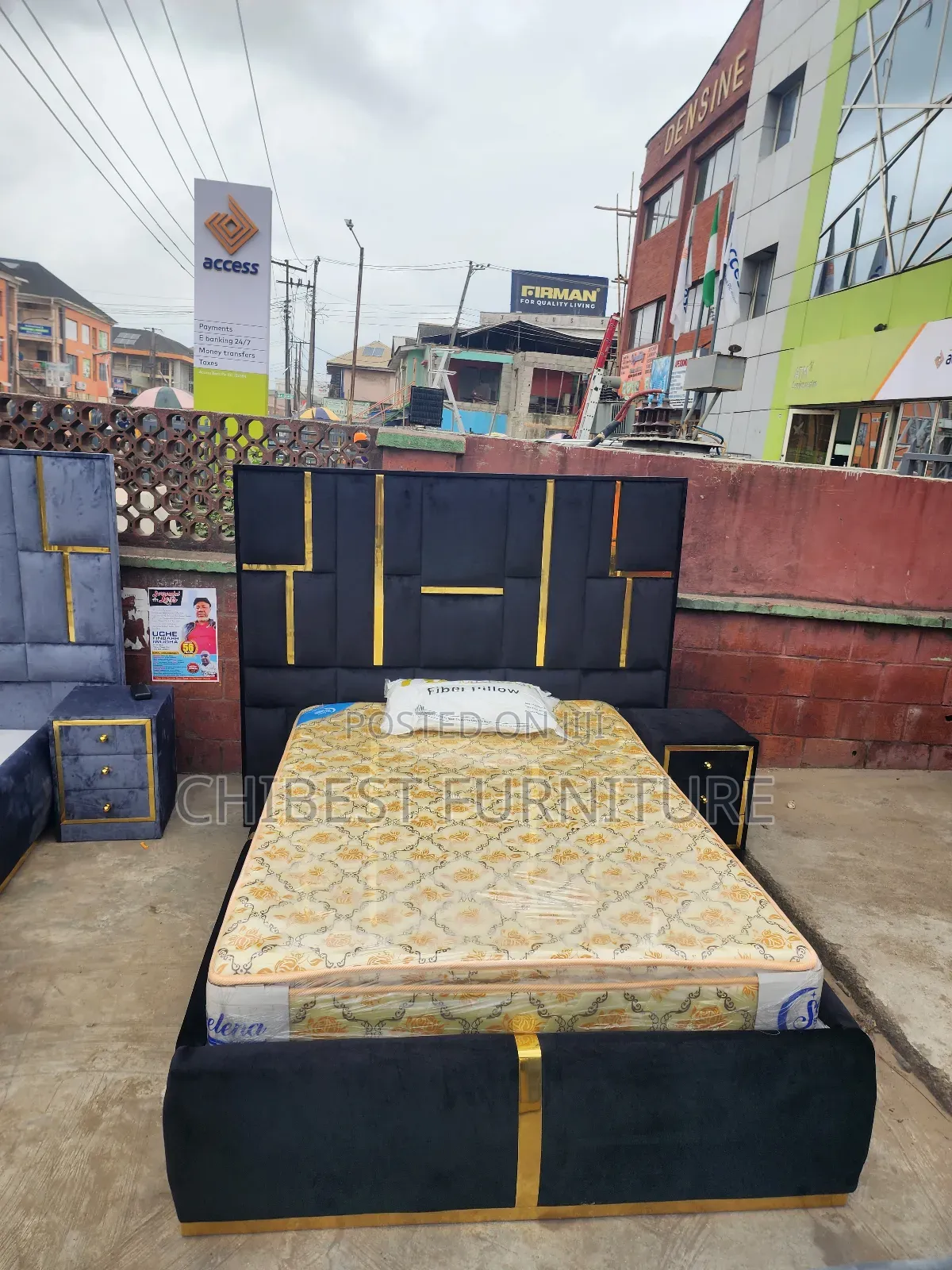 Quality 4.5by6 Upholstery Padded Bed Frame With One Bed Side