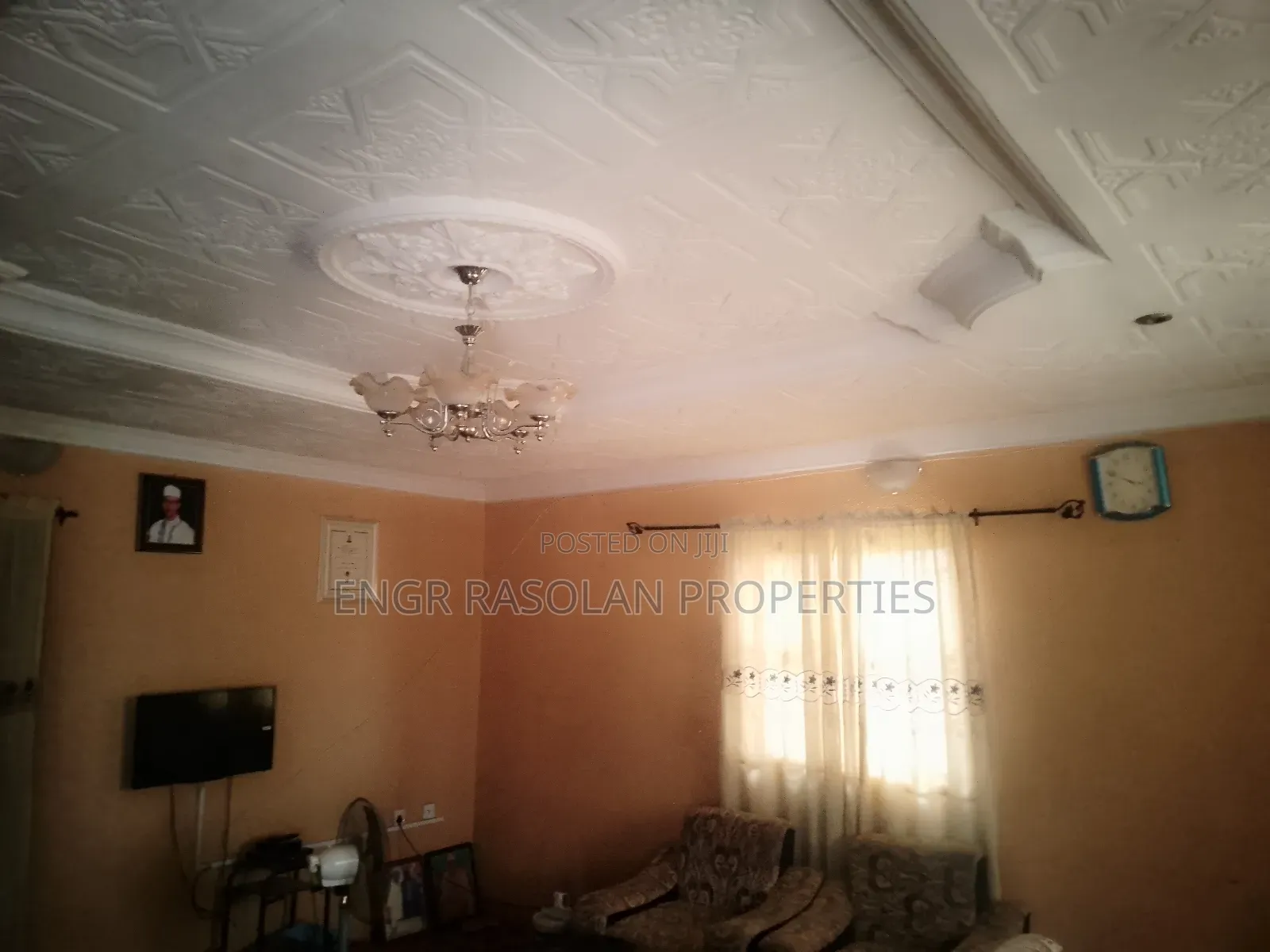 3bdrm Block of Flats in Ganmo, Ifelodun-Kwara for sale