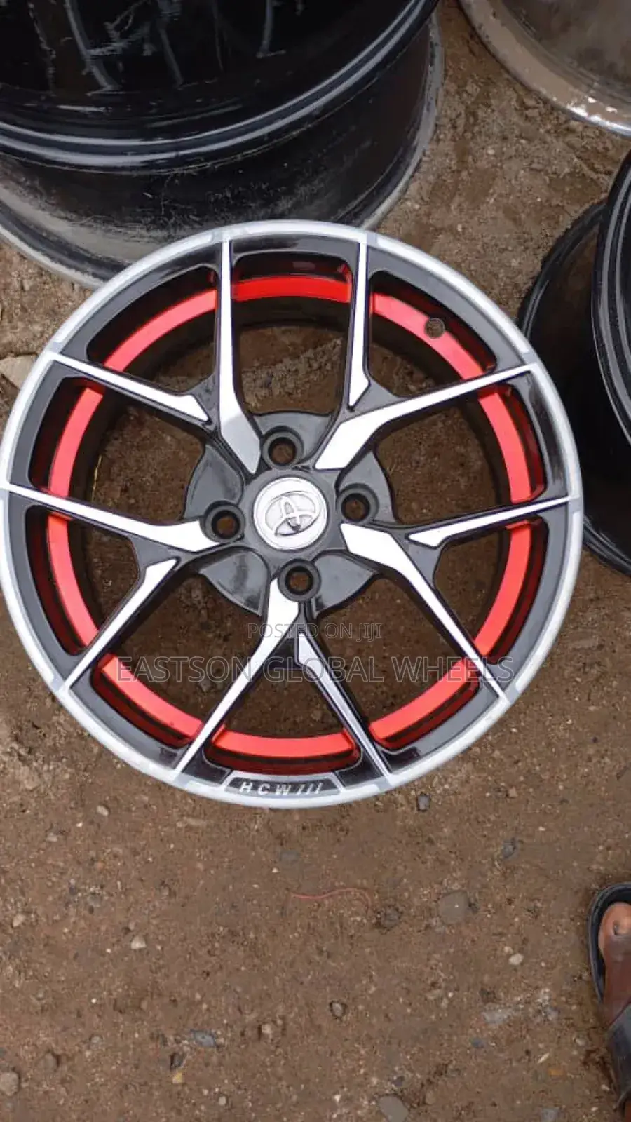 15 Iniches 4 Bolt Small