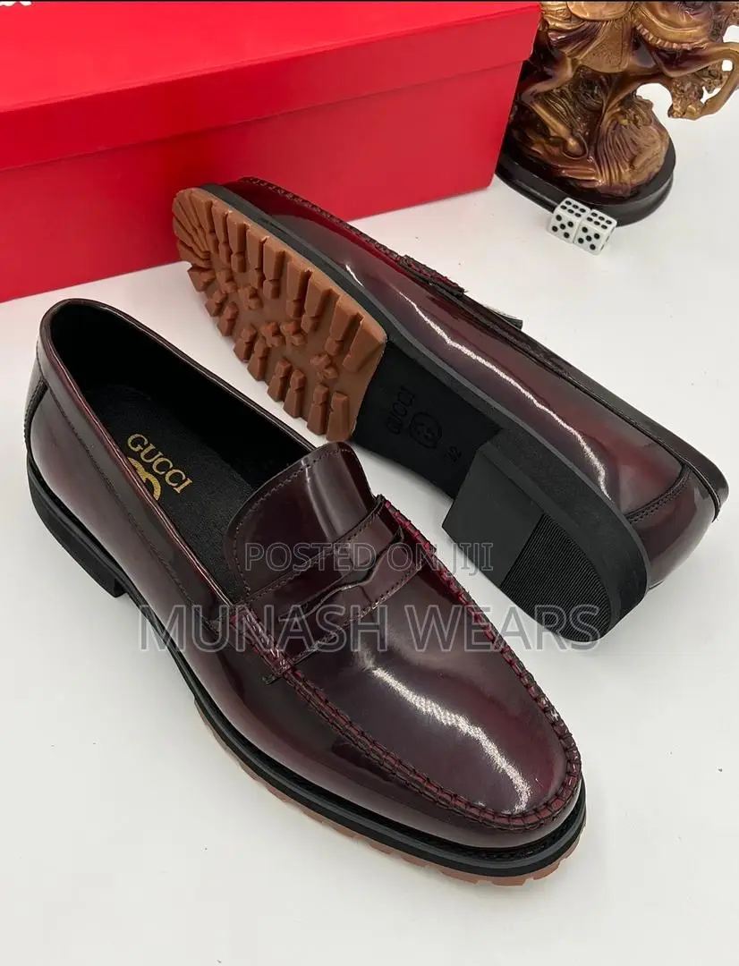 Luxury Gucci Shoe
