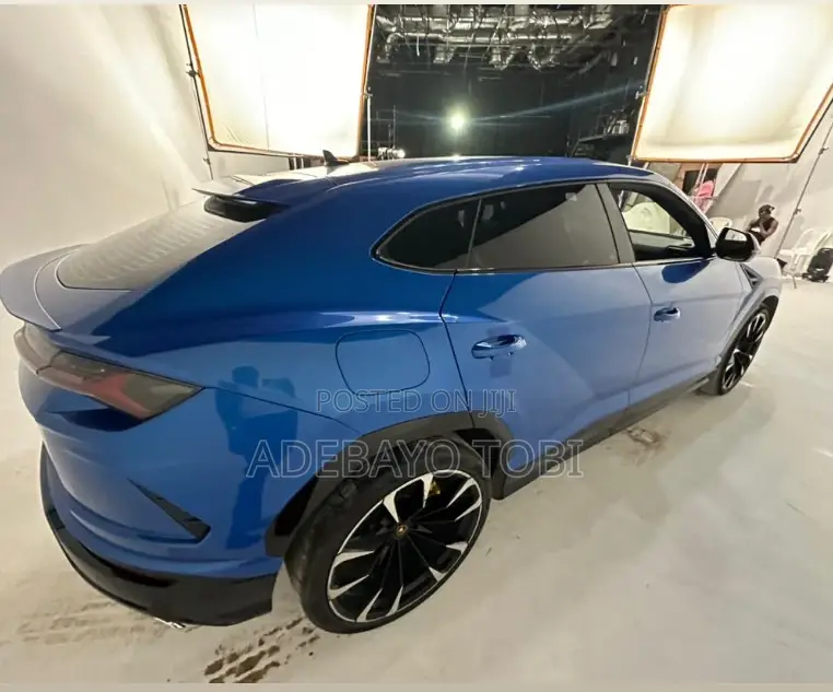 Sport/Convertible Luxury Cars for Hire/Rentalservices