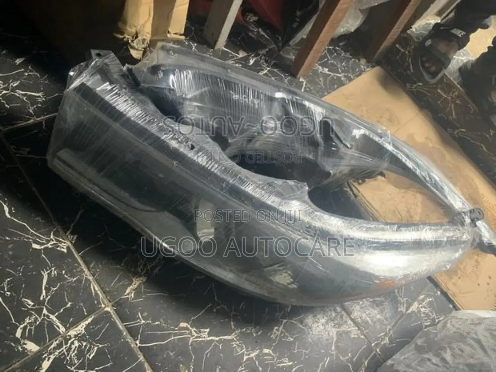 Toyota Highlander 2015 Headlight Tokunbo