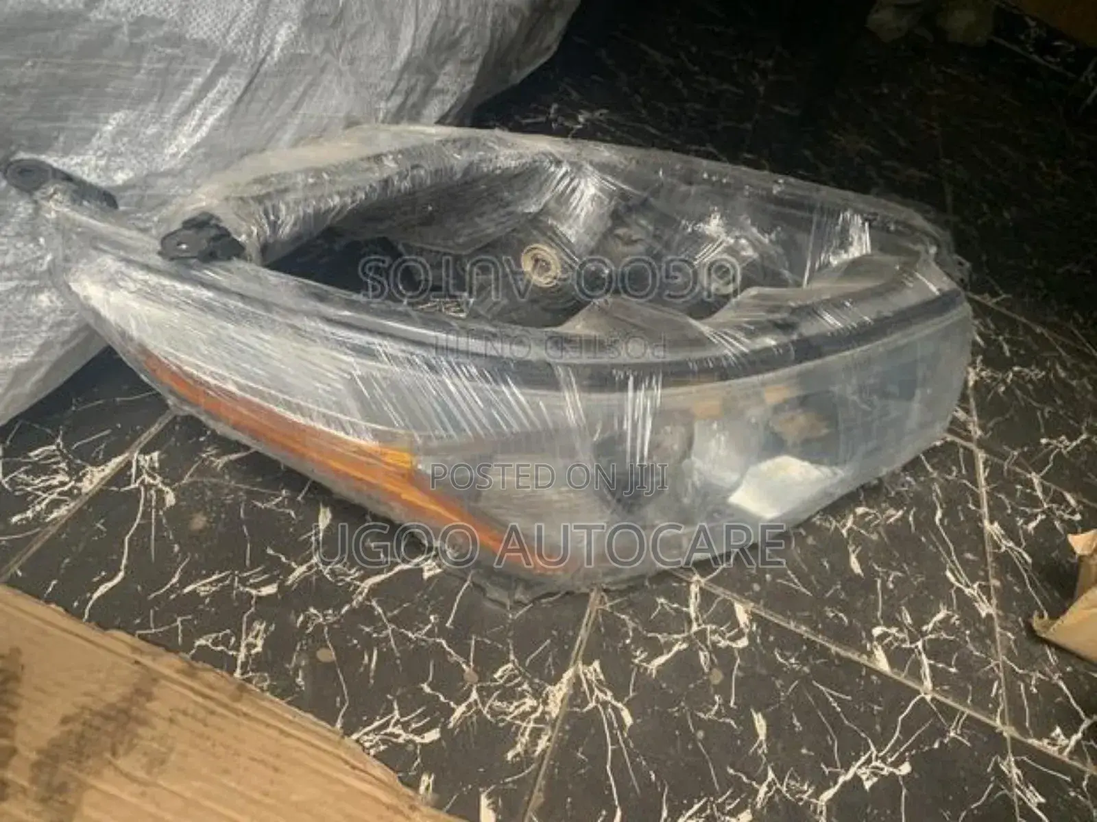 Toyota Highlander 2015 Headlight Tokunbo