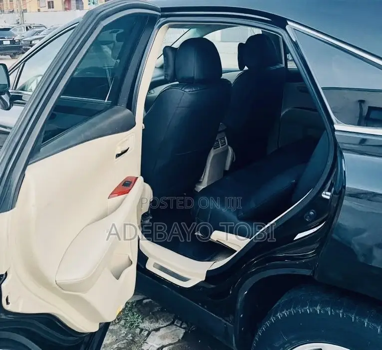 Lexus Suv Rx 350 Available for Rental Services