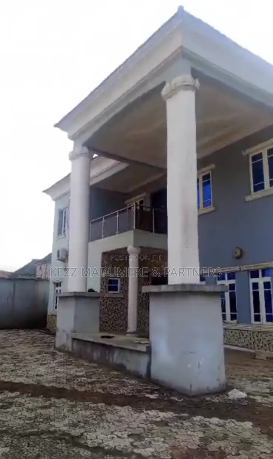5bdrm Duplex in Umobia Estate , for sale
