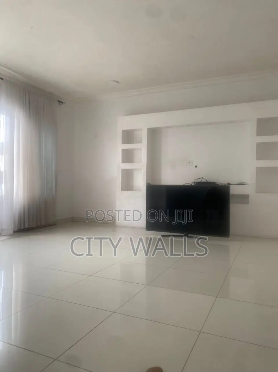 3bdrm Townhouse / Terrace in Osapa london for rent