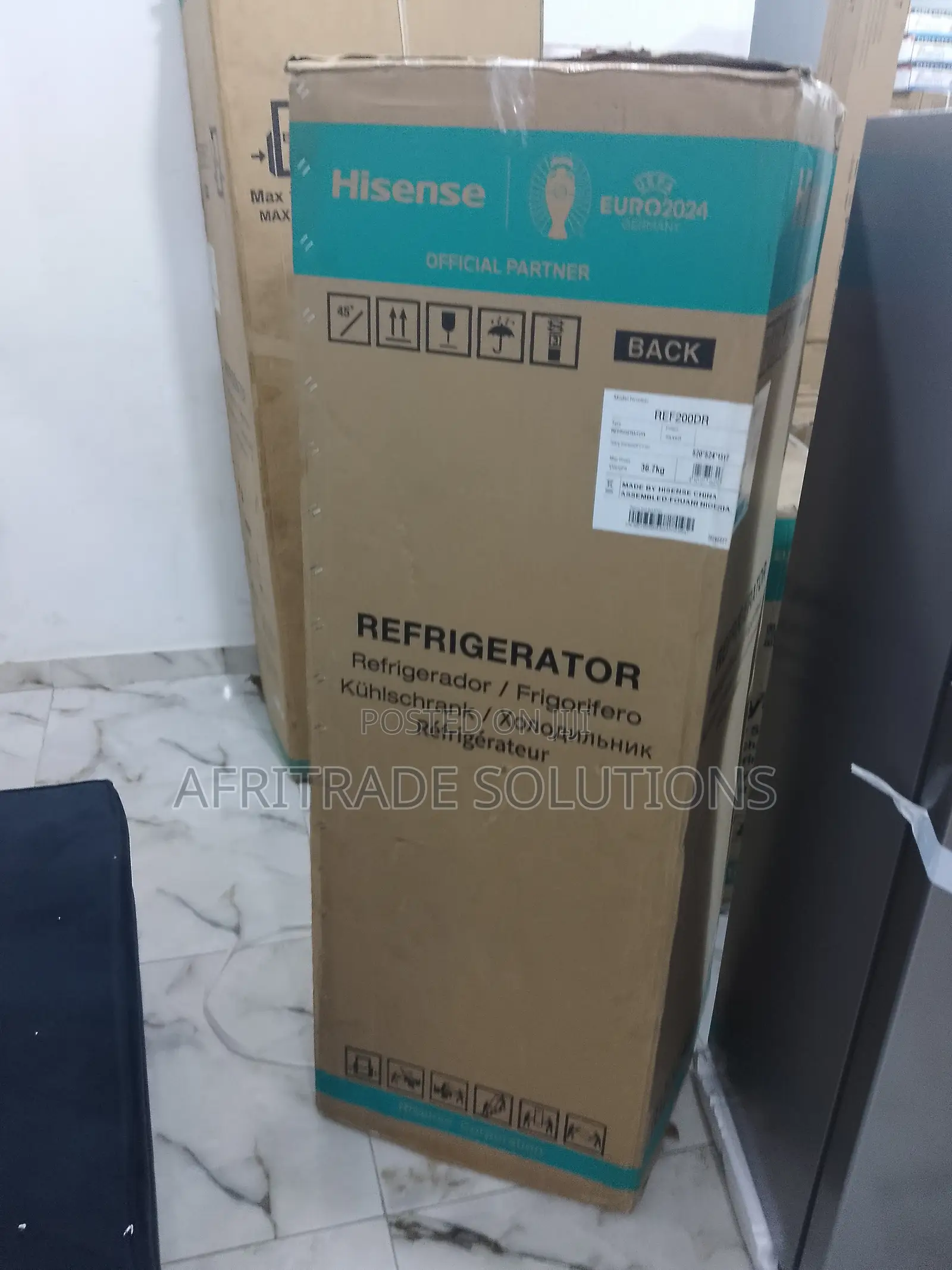 154 Liters Hisense Top Mount Refrigerator- Fast Cooling