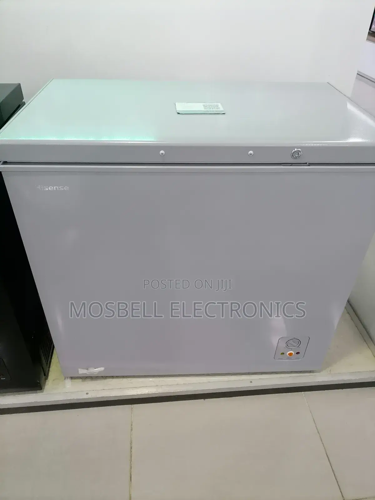 New Hisense FRZ 260 Sh 198litres Freezer