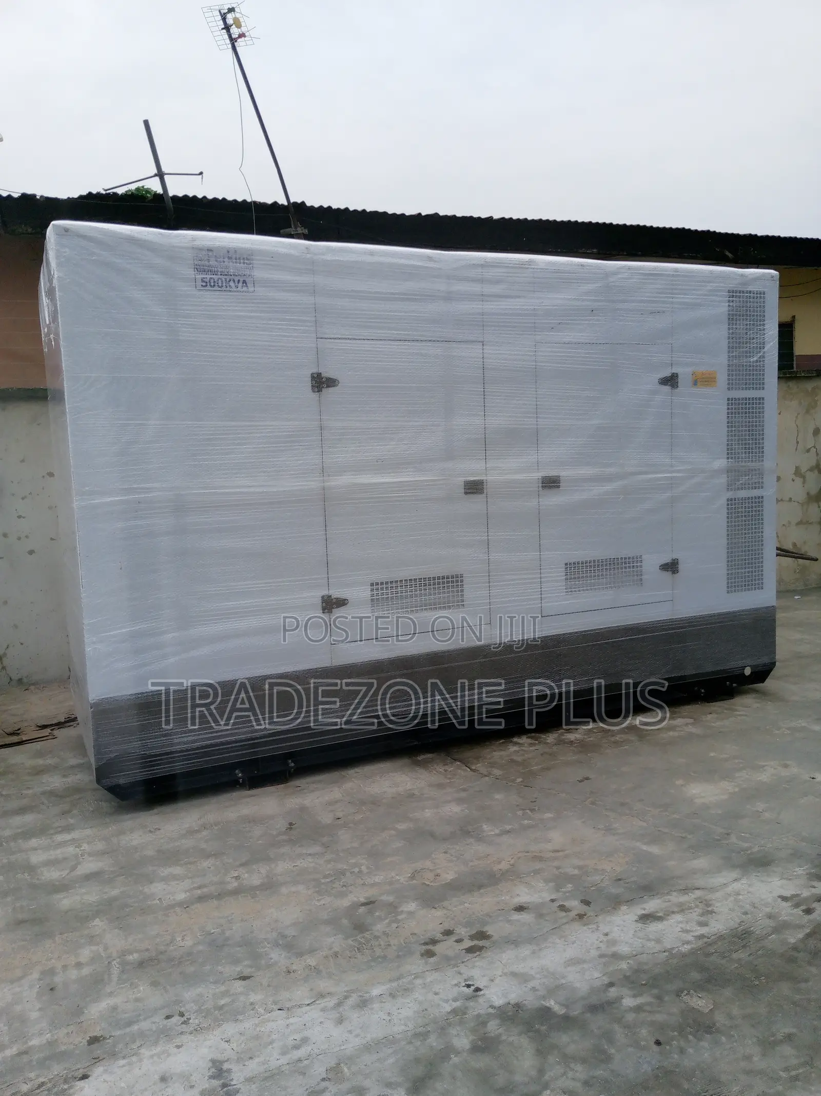 Perkins 500kva Soundproof Generator