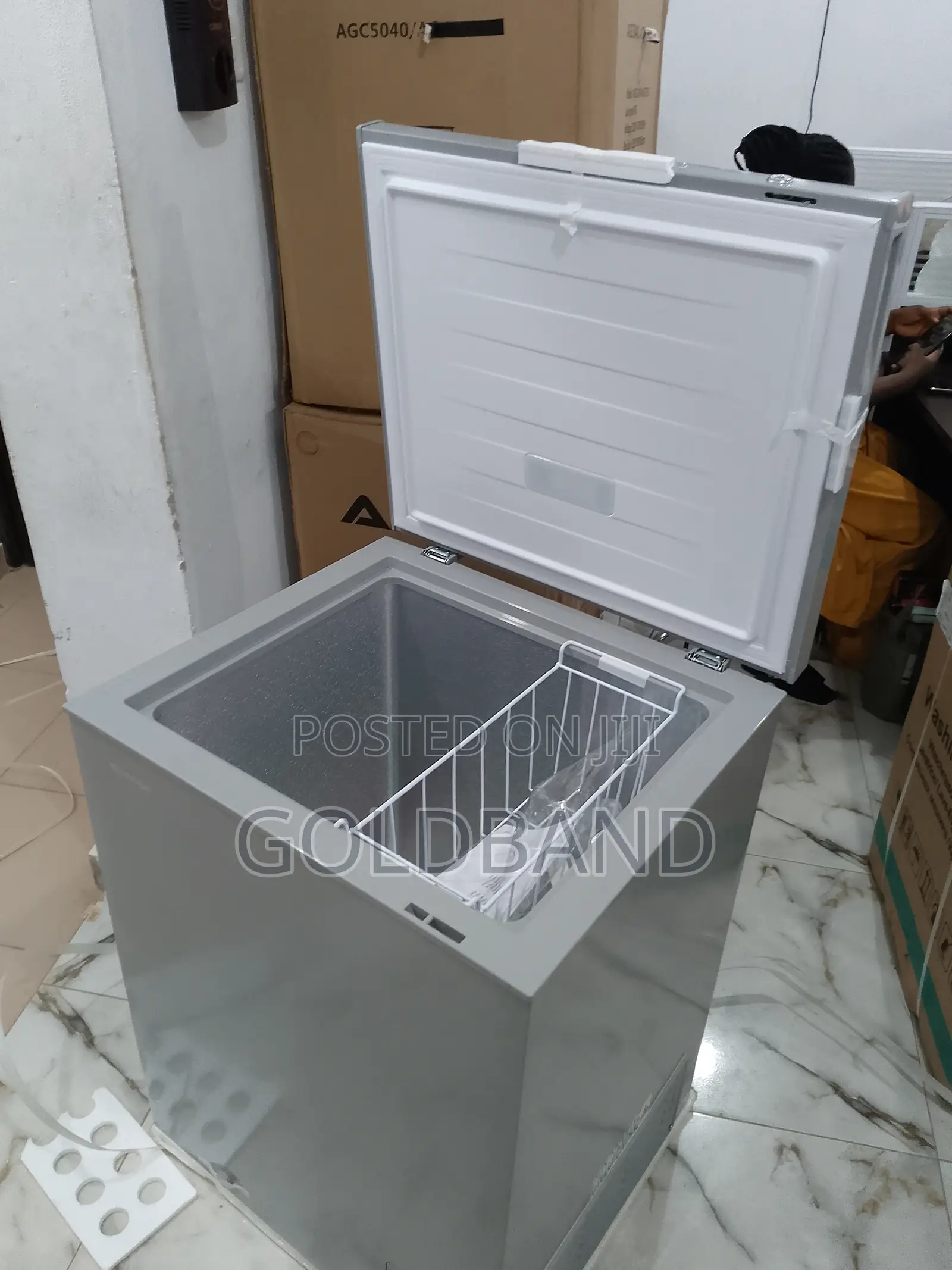 High Standard 142L Fc180sh Hisense Chest Freezer