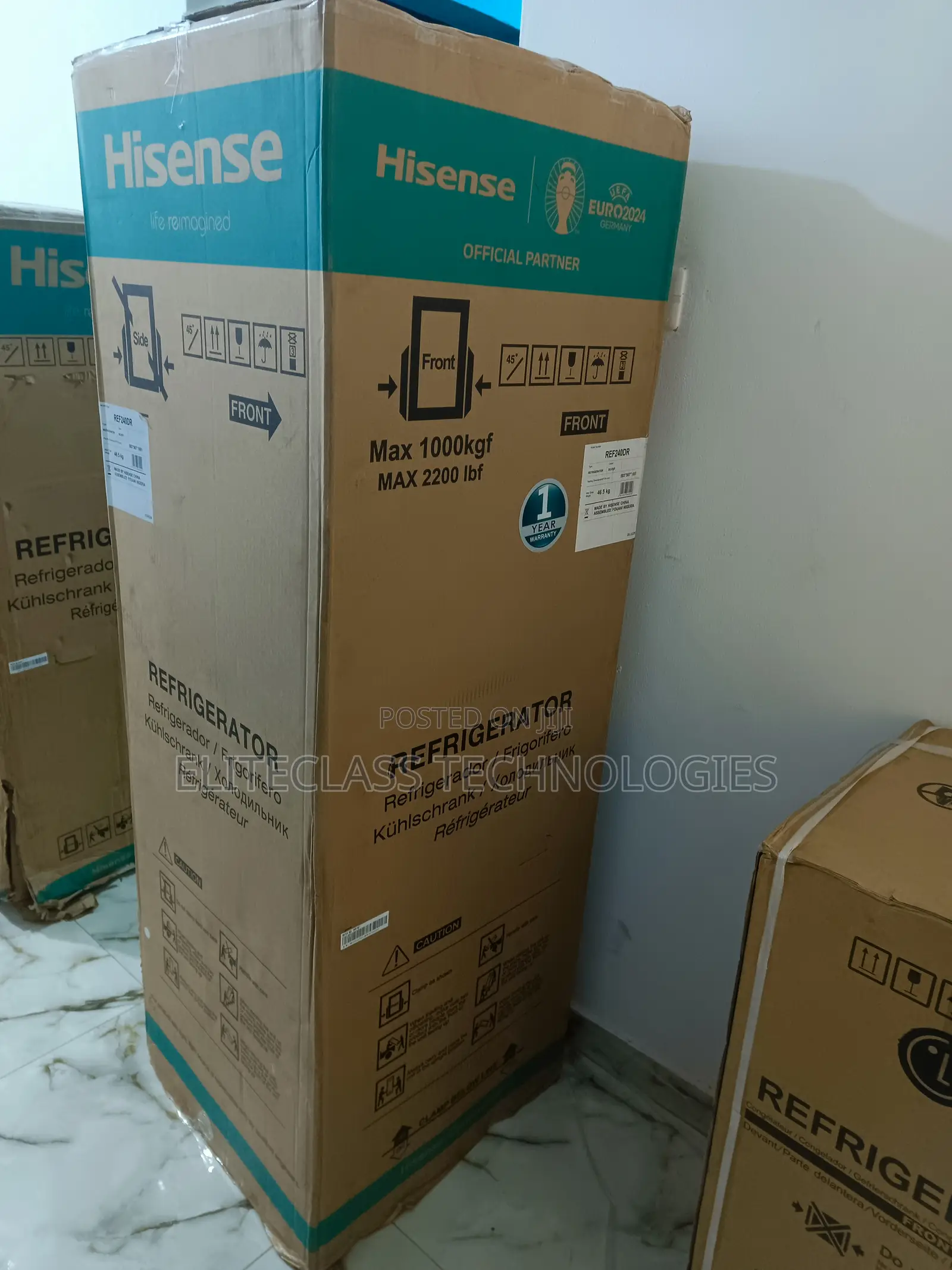 Fast Freezing Hisense Refrigerator REF240DR