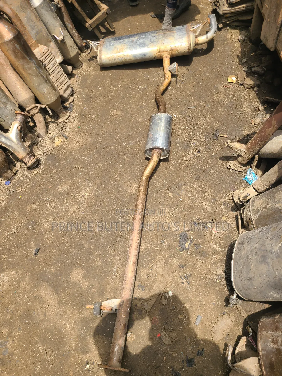 Complete Exhaust Pot Nissan Rogue 2008