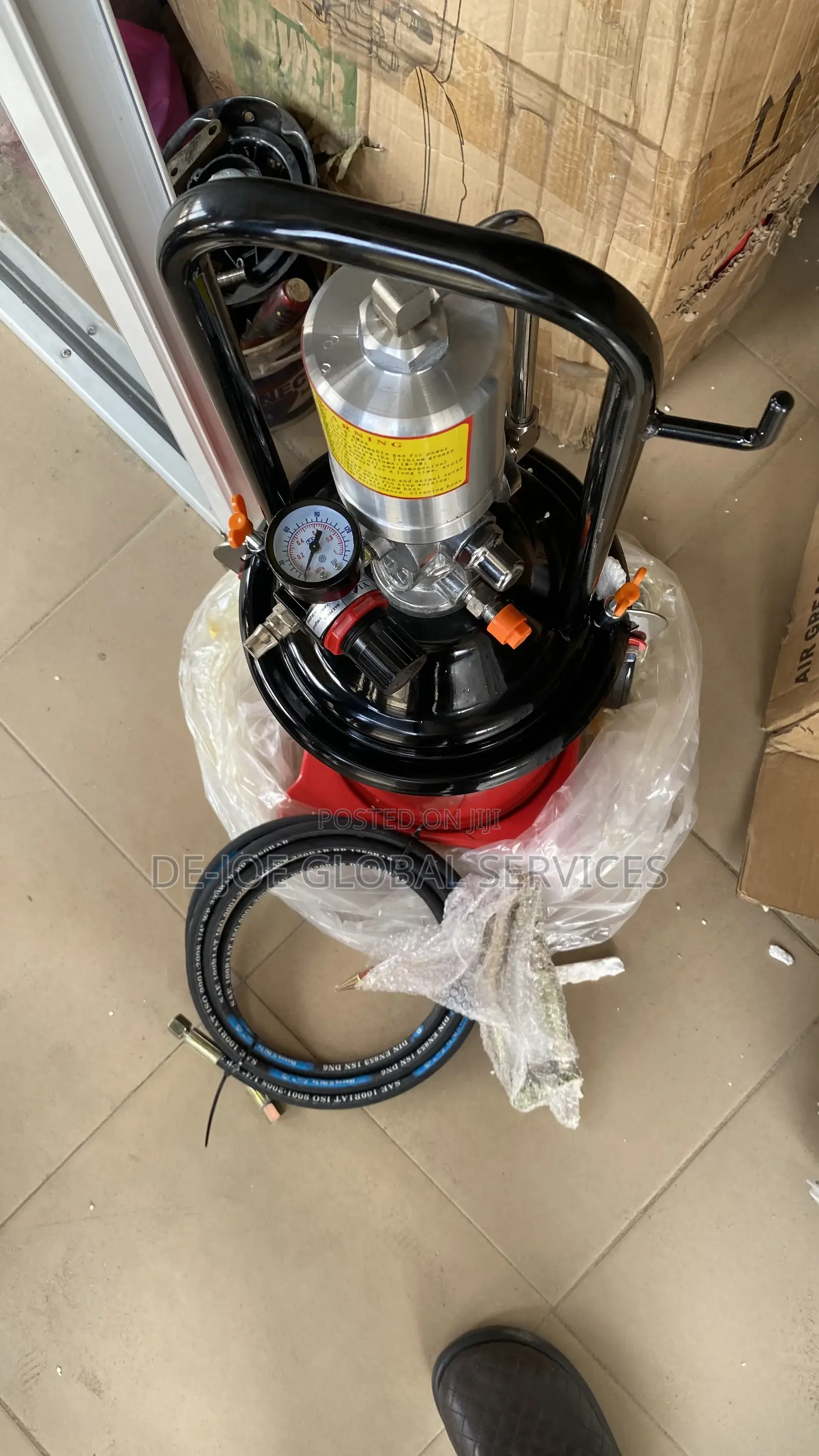 Air Grease Lubricator Pneumatic Grease Bucket