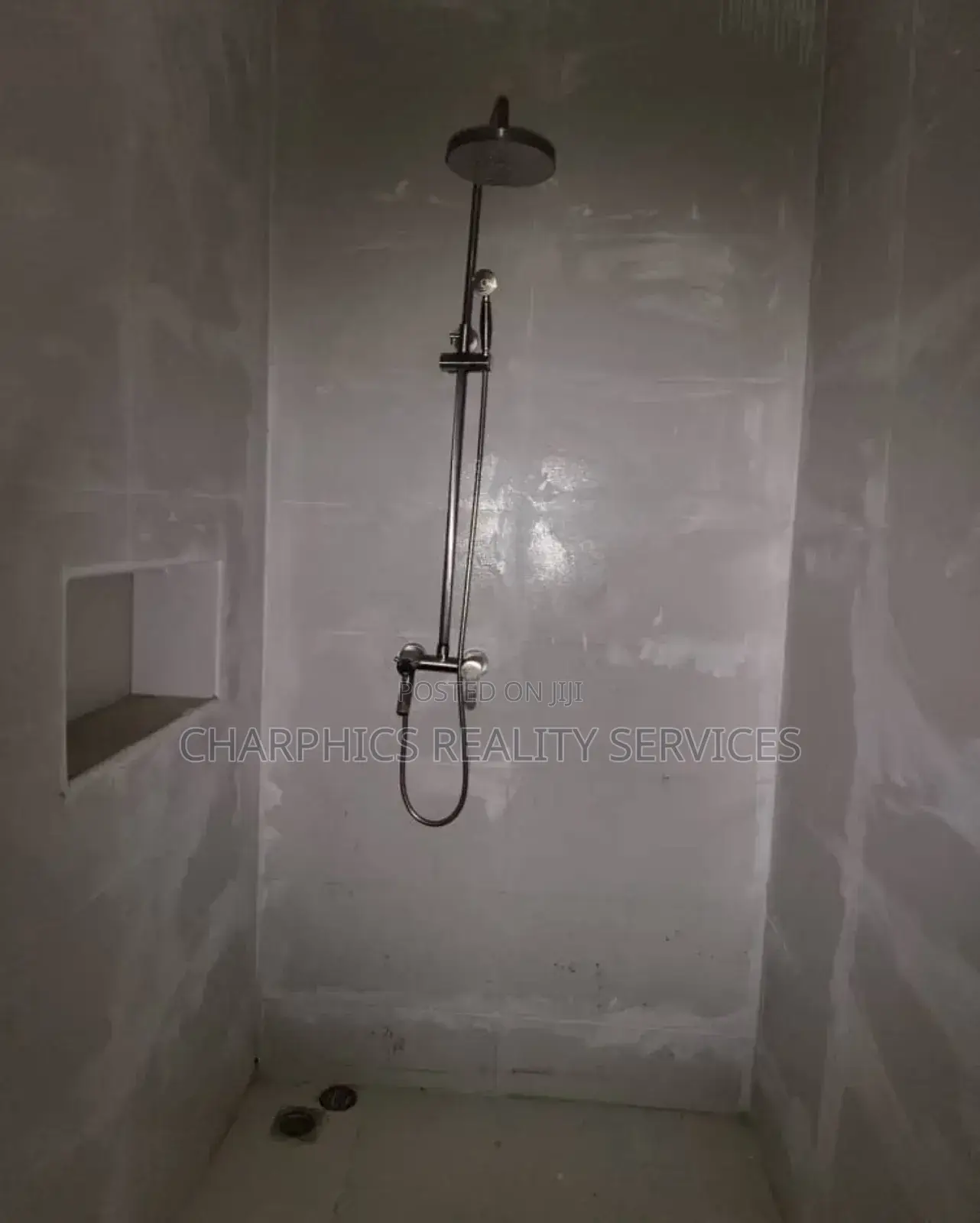 3bdrm Apartment in Lekki for sale