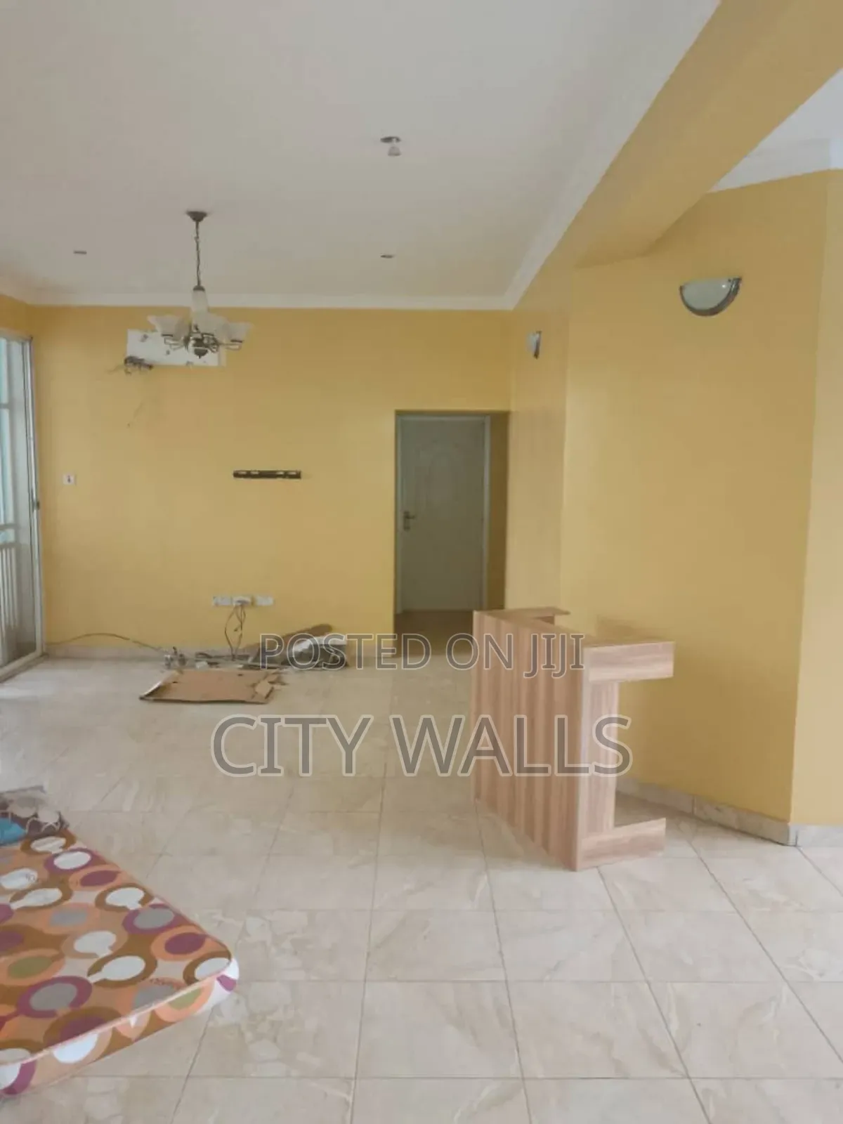 3bdrm Block of Flats in Osapa london for rent
