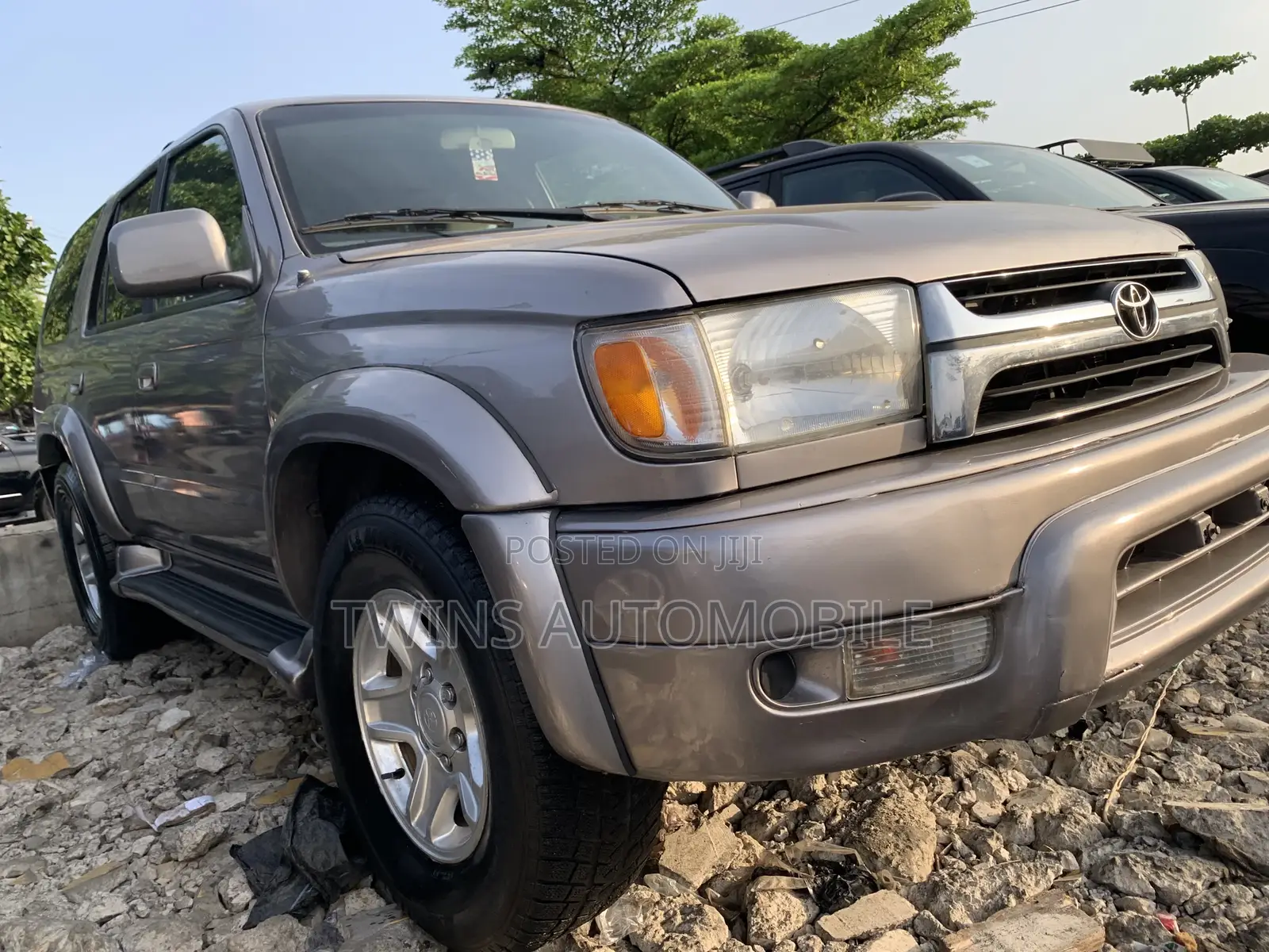 Toyota 4-Runner 2001 Gray