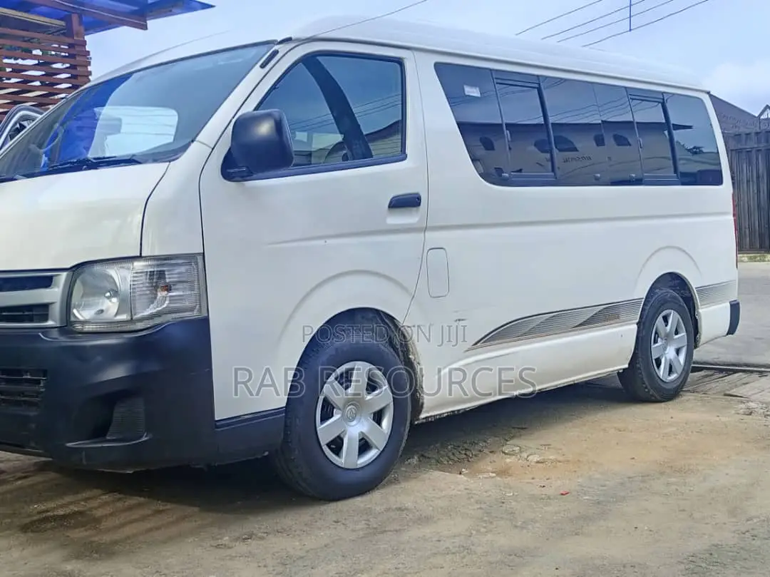 Rent or Hire Toyota Hiace Hummer Bus