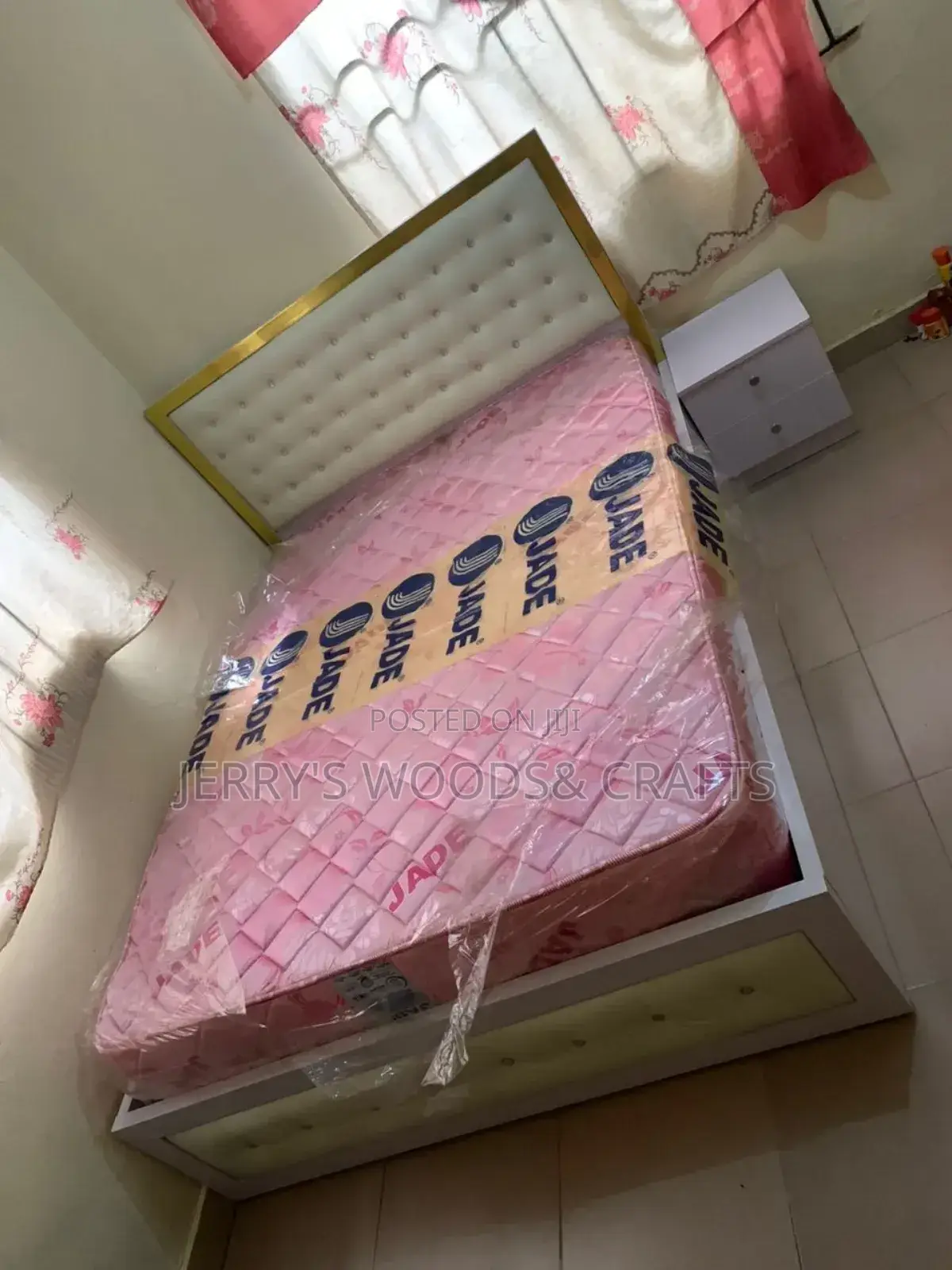 4and Half By 6 Bedframe