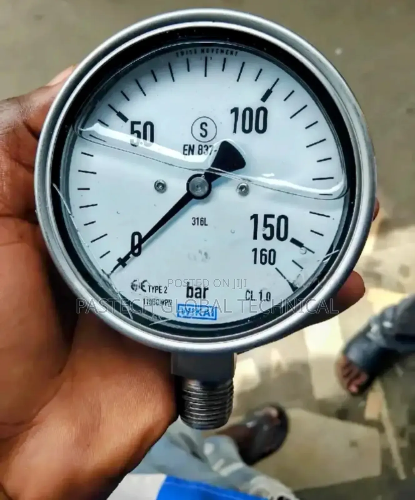 Pressure Gauge 0 to 150 Bar 1/2