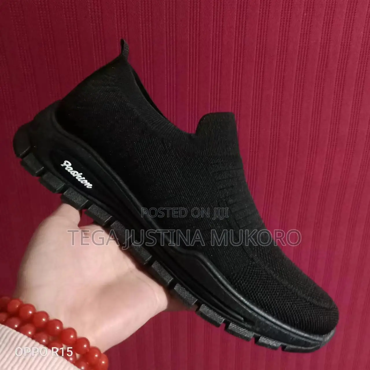 Good Quality Easy Wear Sneakers