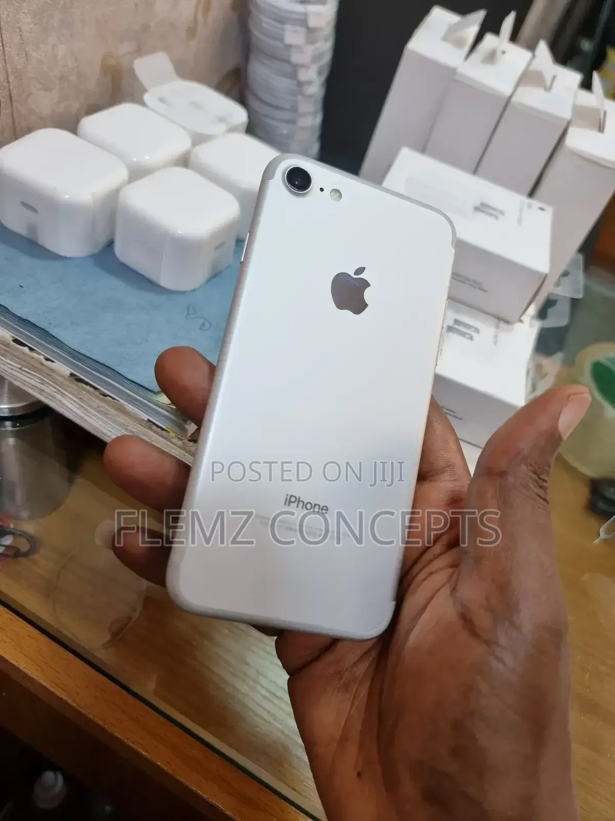 Apple iPhone 7 32 GB Silver