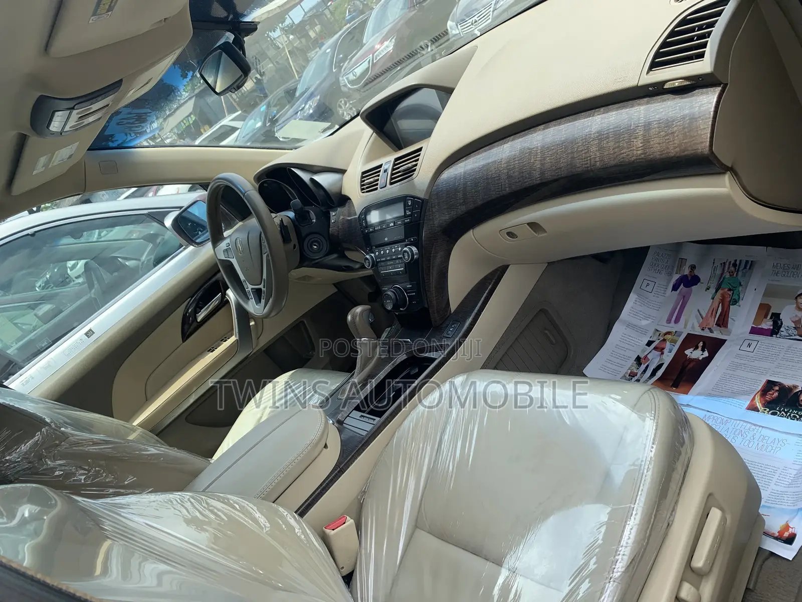 Acura MDX SUV 4dr AWD (3.7L 6cyl 6A) 2011 Burgundy