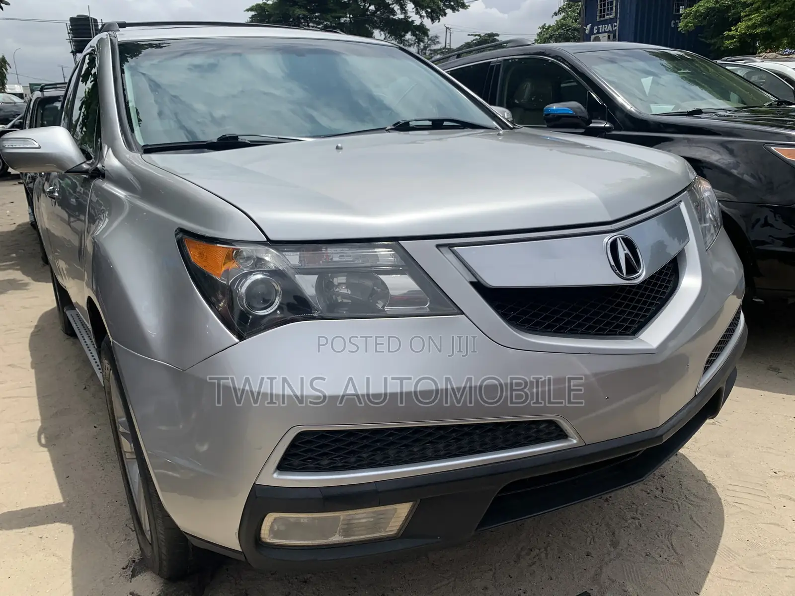 Acura MDX Advance Package SUV AWD (3.7L 6cyl 6A) 2010 Silver