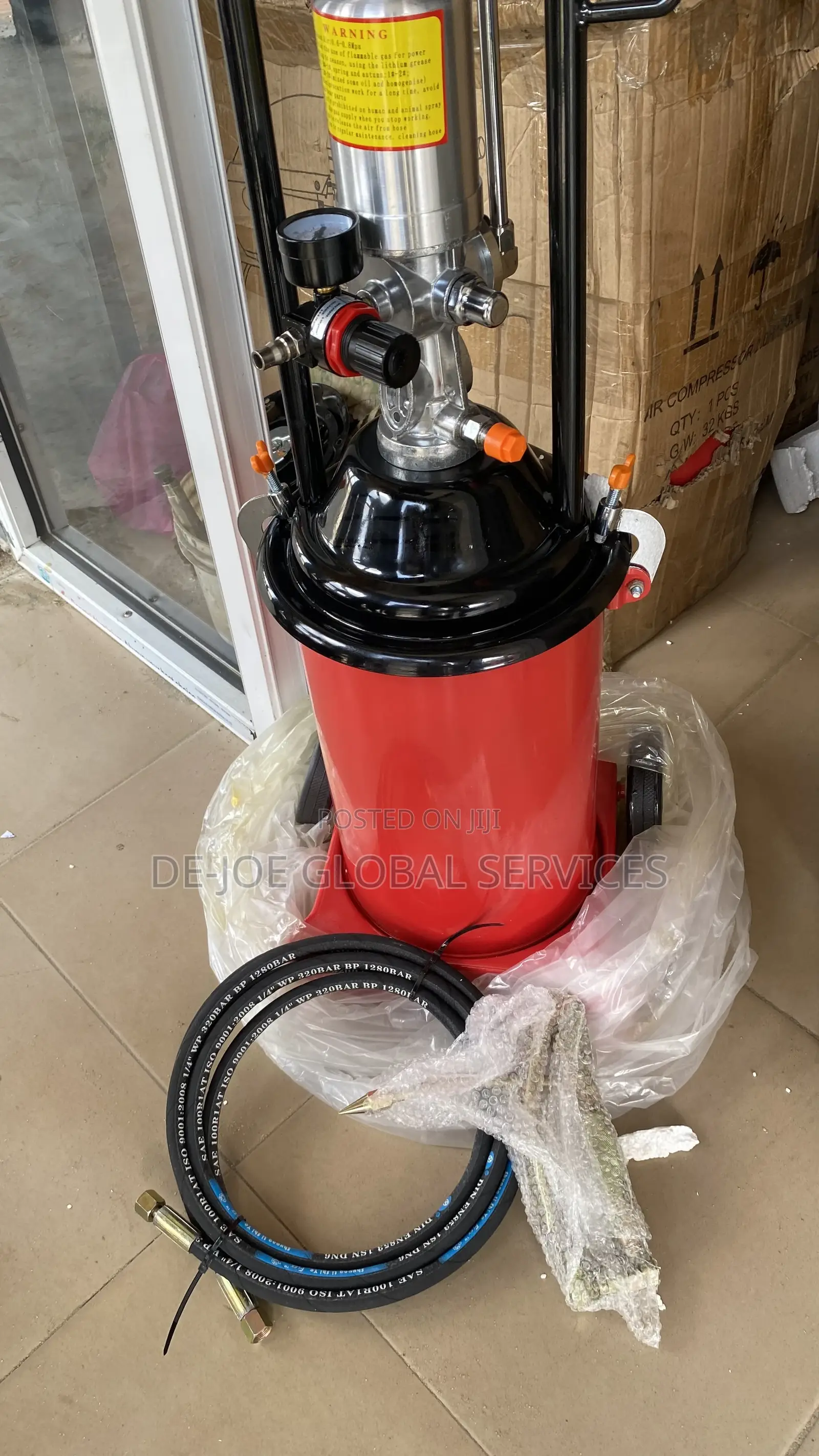 Air Grease Lubricator Pneumatic Grease Bucket