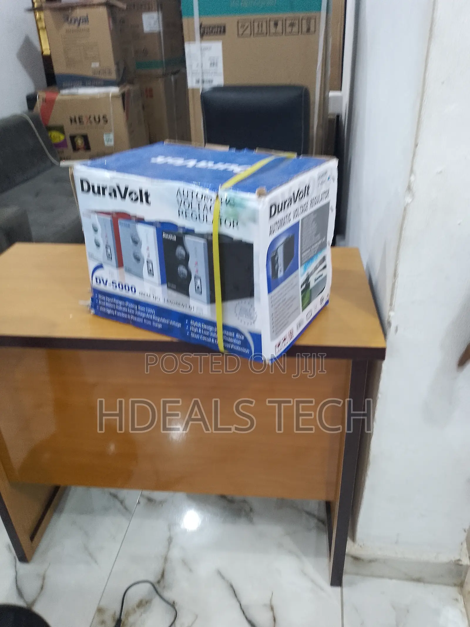 Duravolt 5000W Automatic Voltage Stabilizer DV-5000 