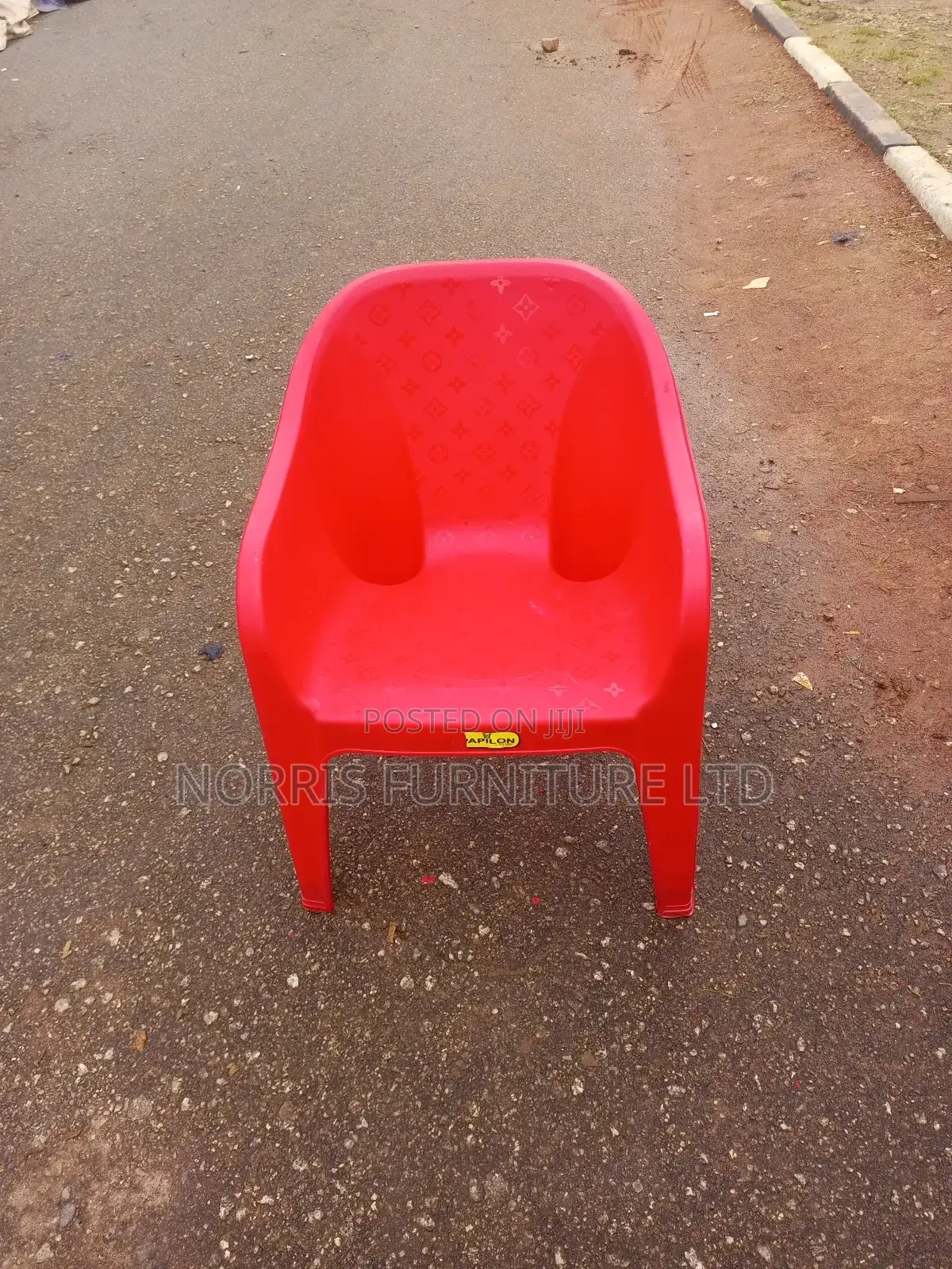 Very Strong, Affordable And Long Lasting Garden Chair