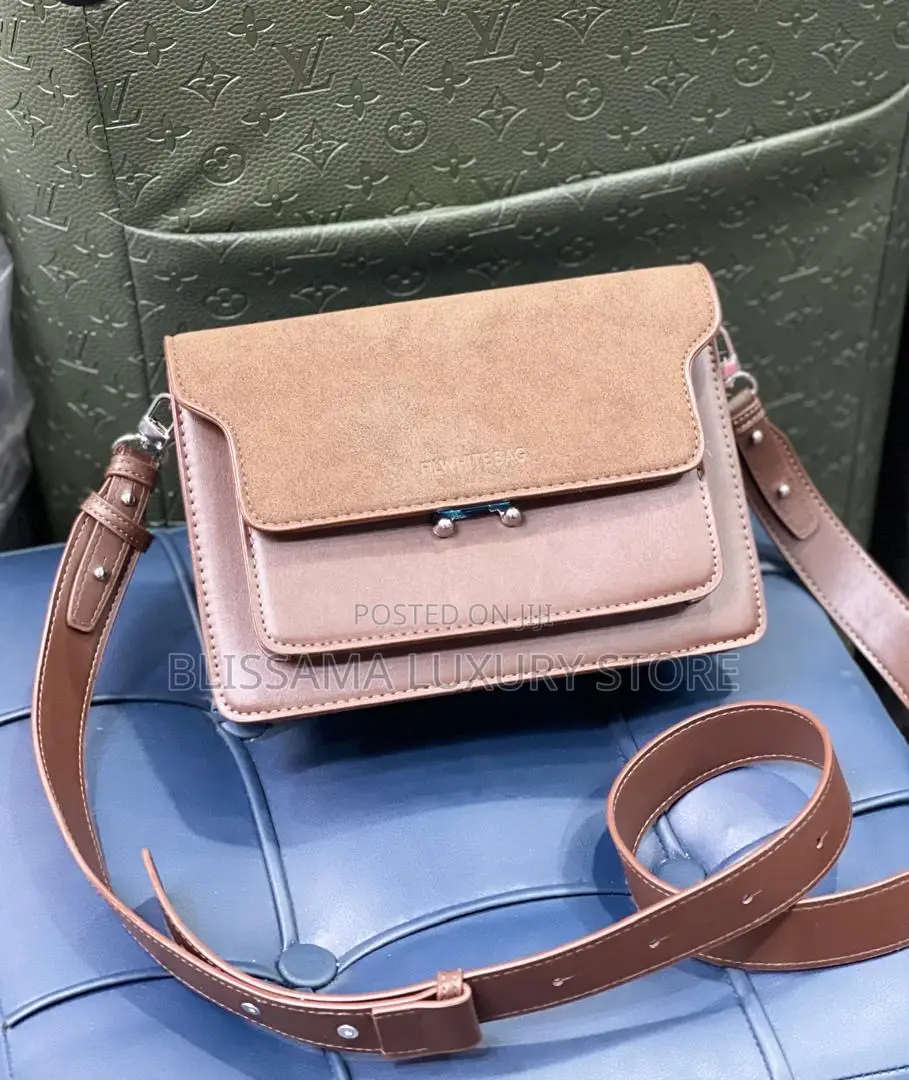 Quality Filwhite Crossbody Bag
