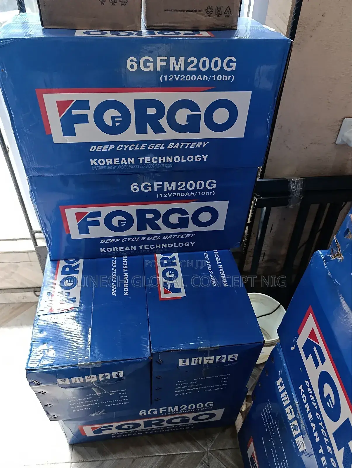 12 v , 200ah ,Forgo Dry Cell