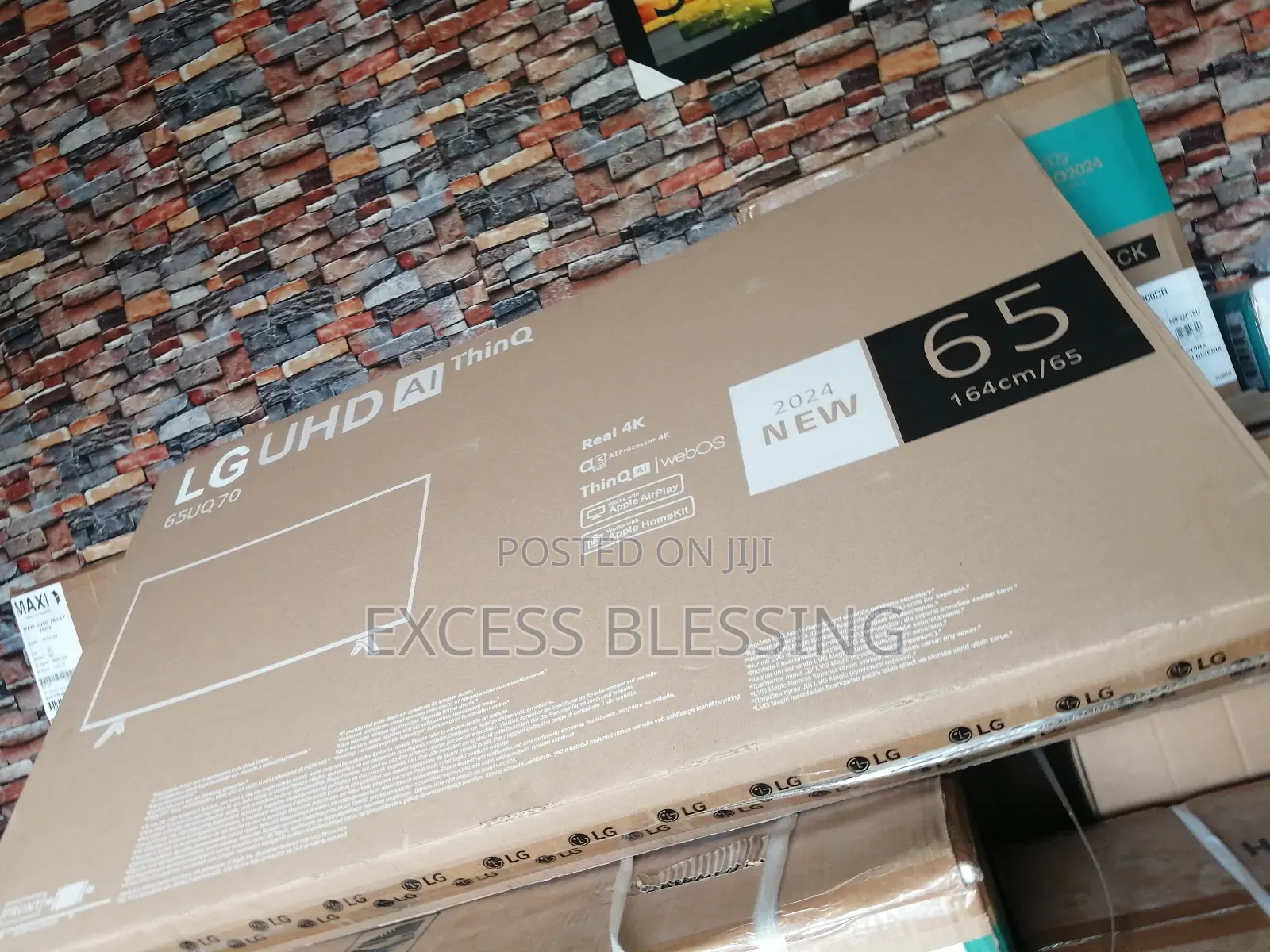 Brand New Frameless 65" Smart Tv+ Netflix and Wi-Fi-65uq70