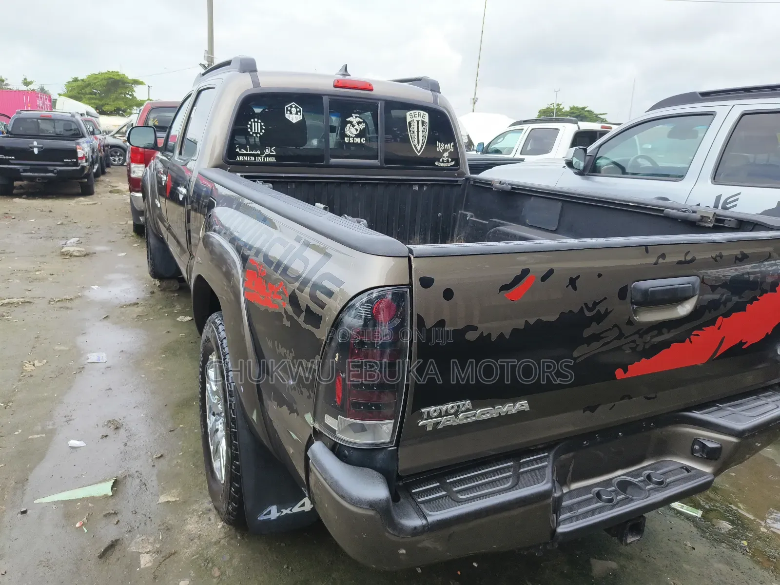 Toyota Tacoma 2015 Gold