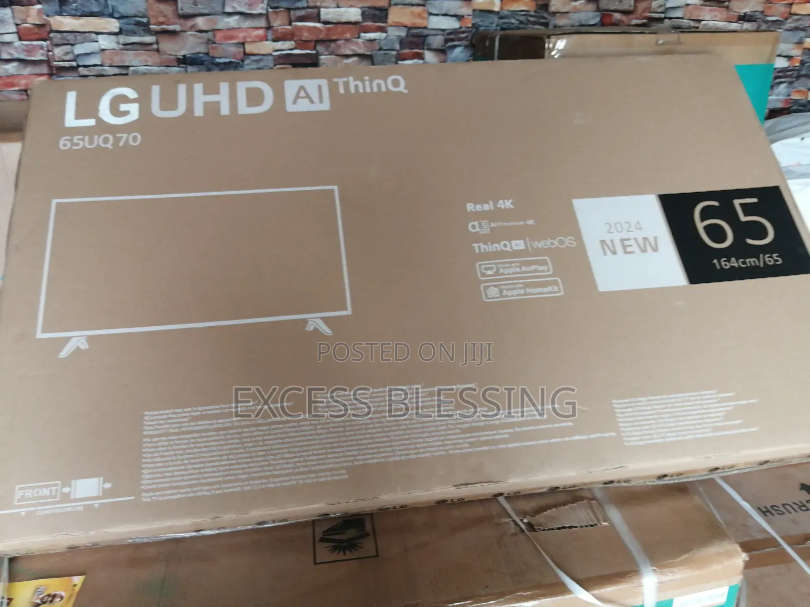 New in LG 65" Frameless Smart TV+Wi-fi and Netflix -65uq70