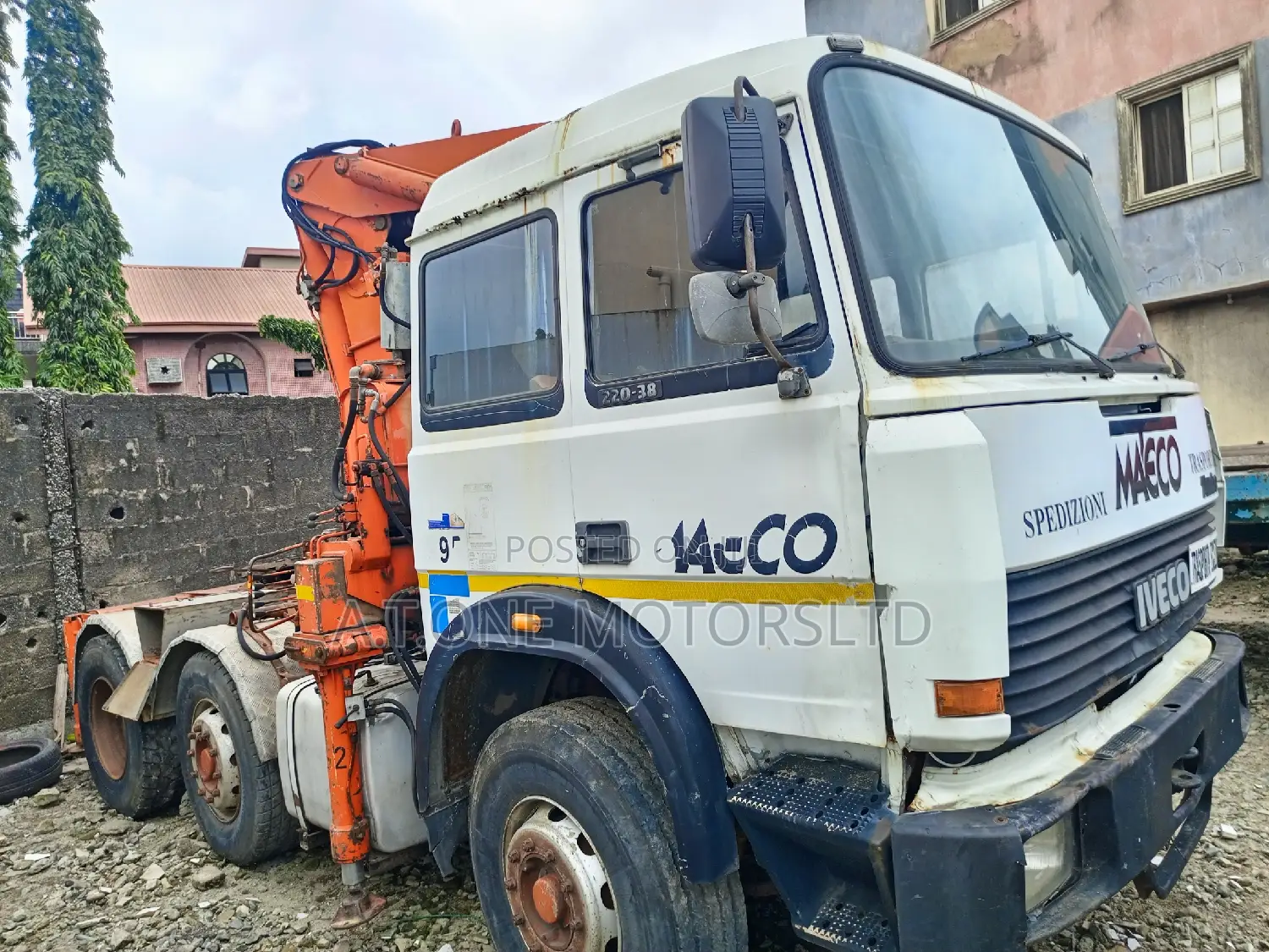 Iveco Truck 2000 White