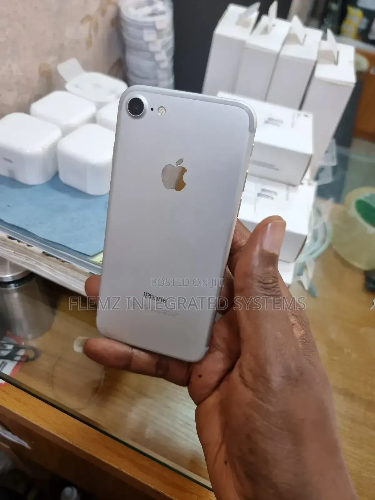 Apple iPhone 7 32 GB Silver