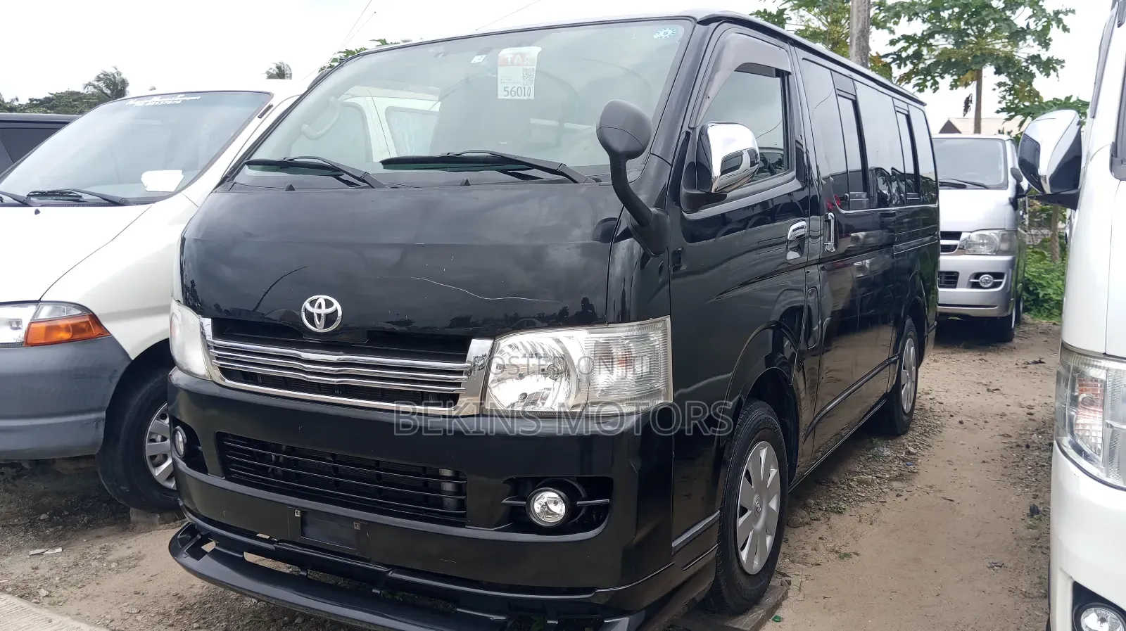 Toyota HiAce 2012 Black