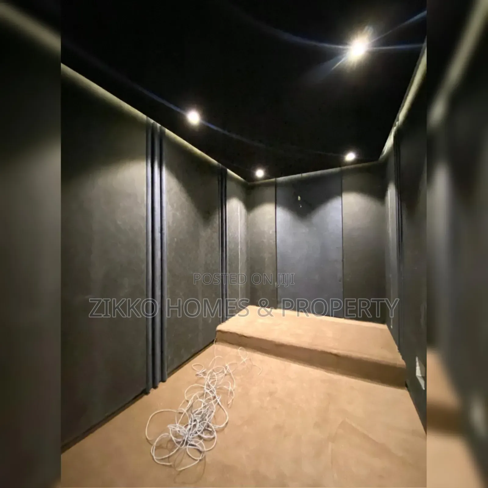5bdrm Duplex in Ologolo, Lekki for sale