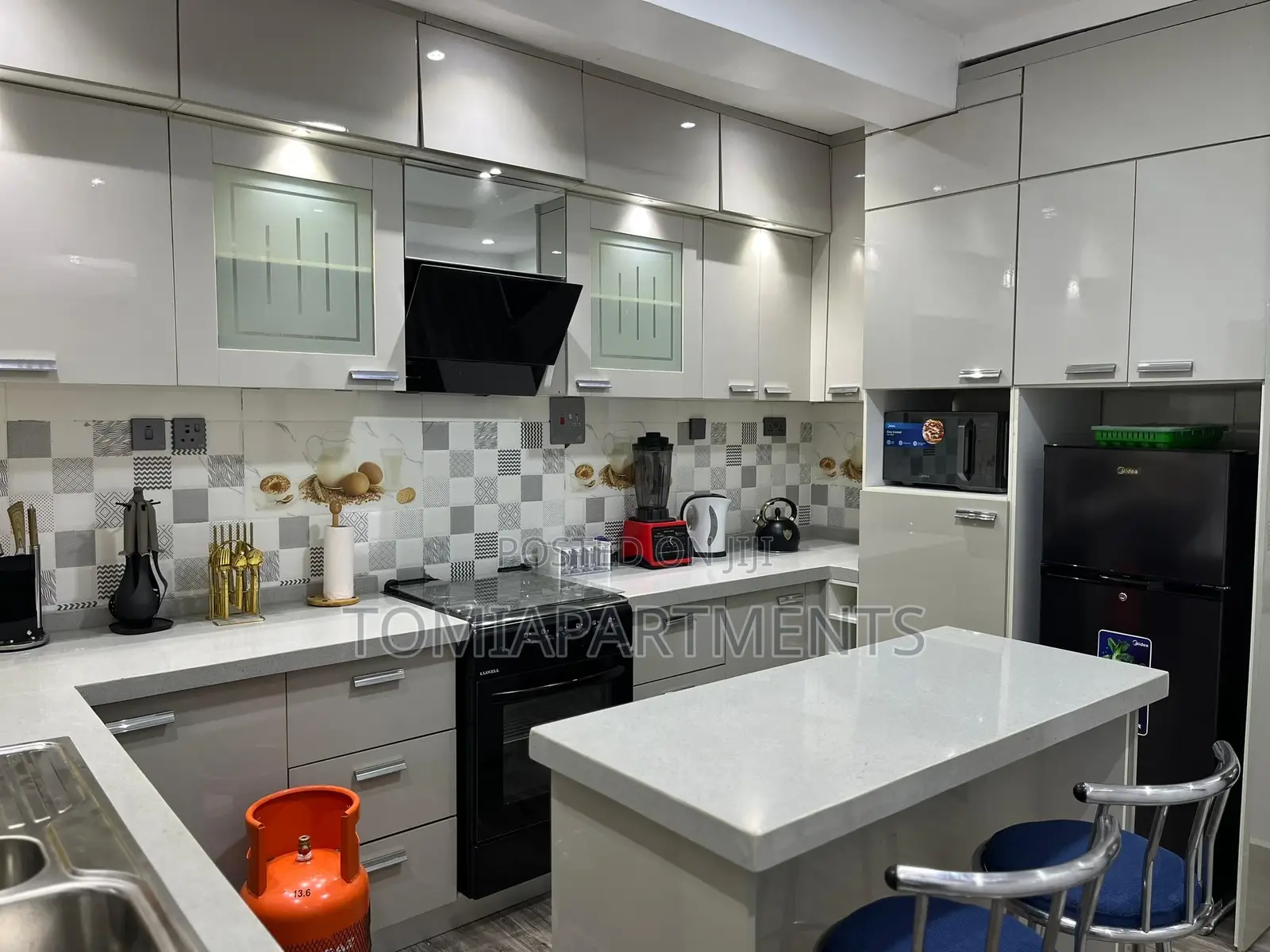 2 Bedroom Shortlet With Top Notch Amenities in Allen Ikeja