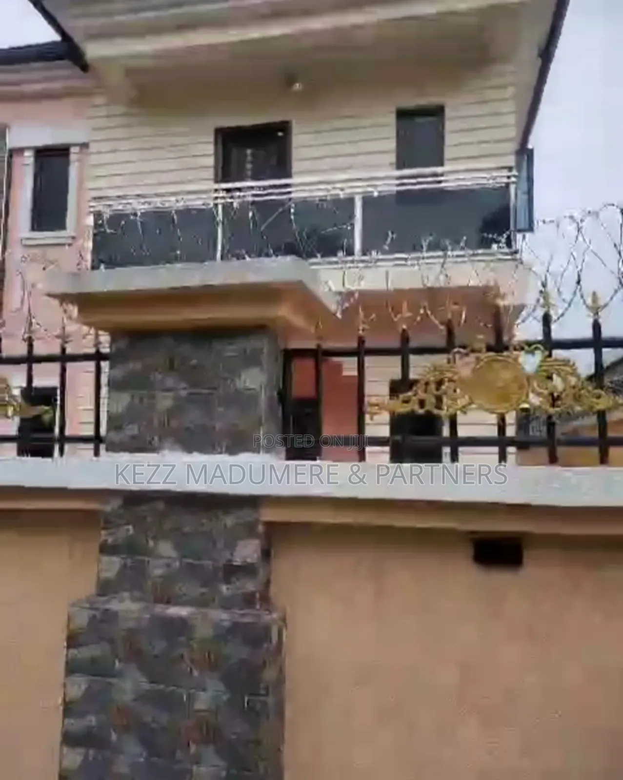 5bdrm Duplex in Agbama Housing, Umuahia for sale